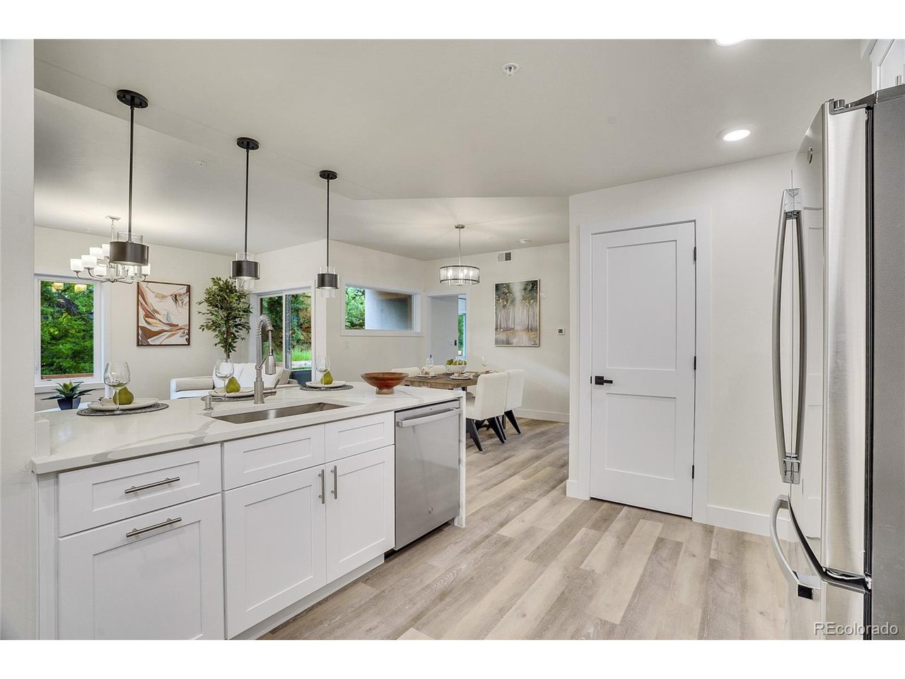 1304 Snowberry 102