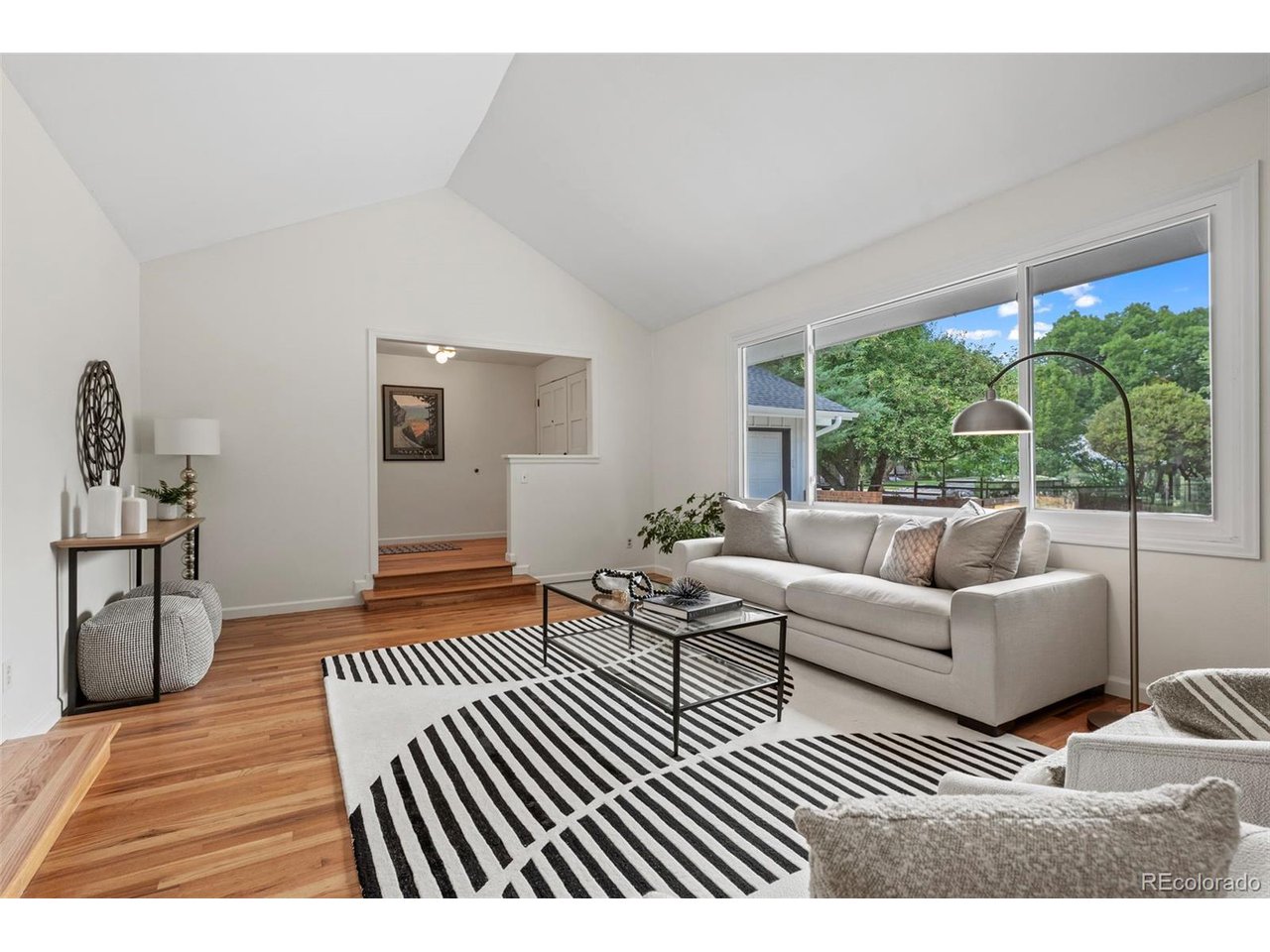 6976 Green Willow Ct