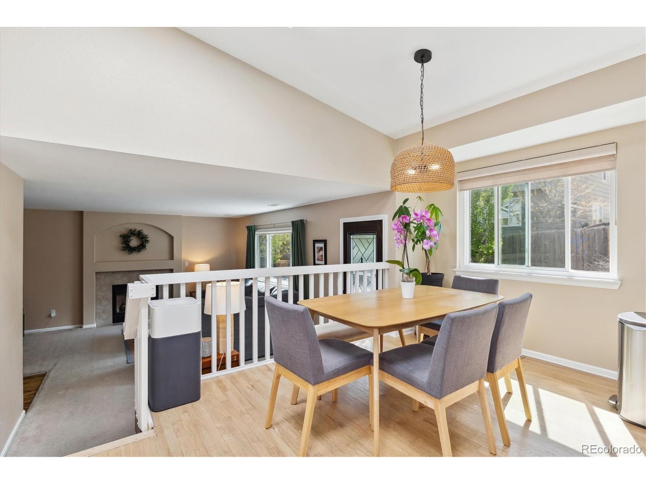 1462 Hyacinth Way