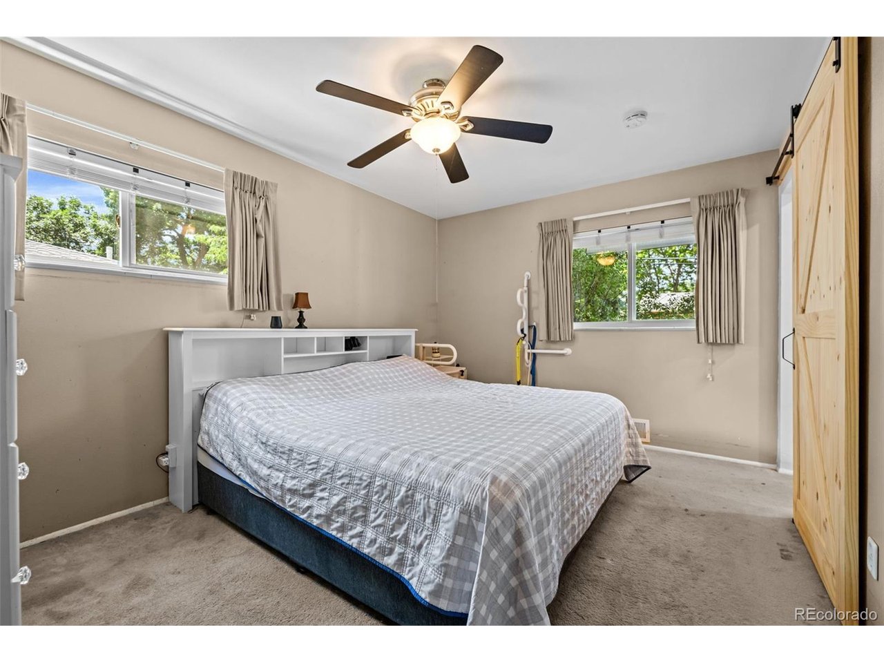6421 Iris Ct