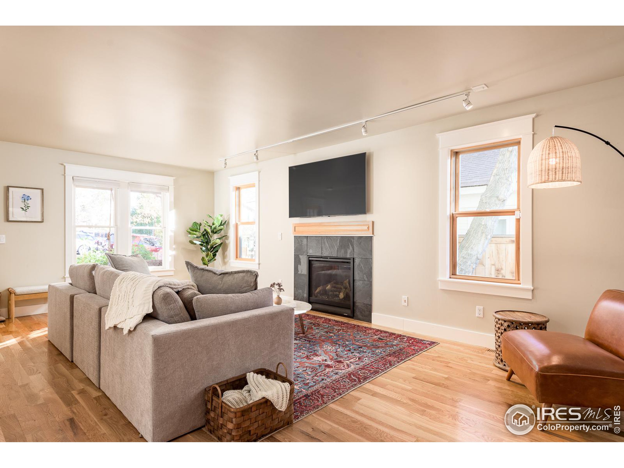 410 Alpine Ave