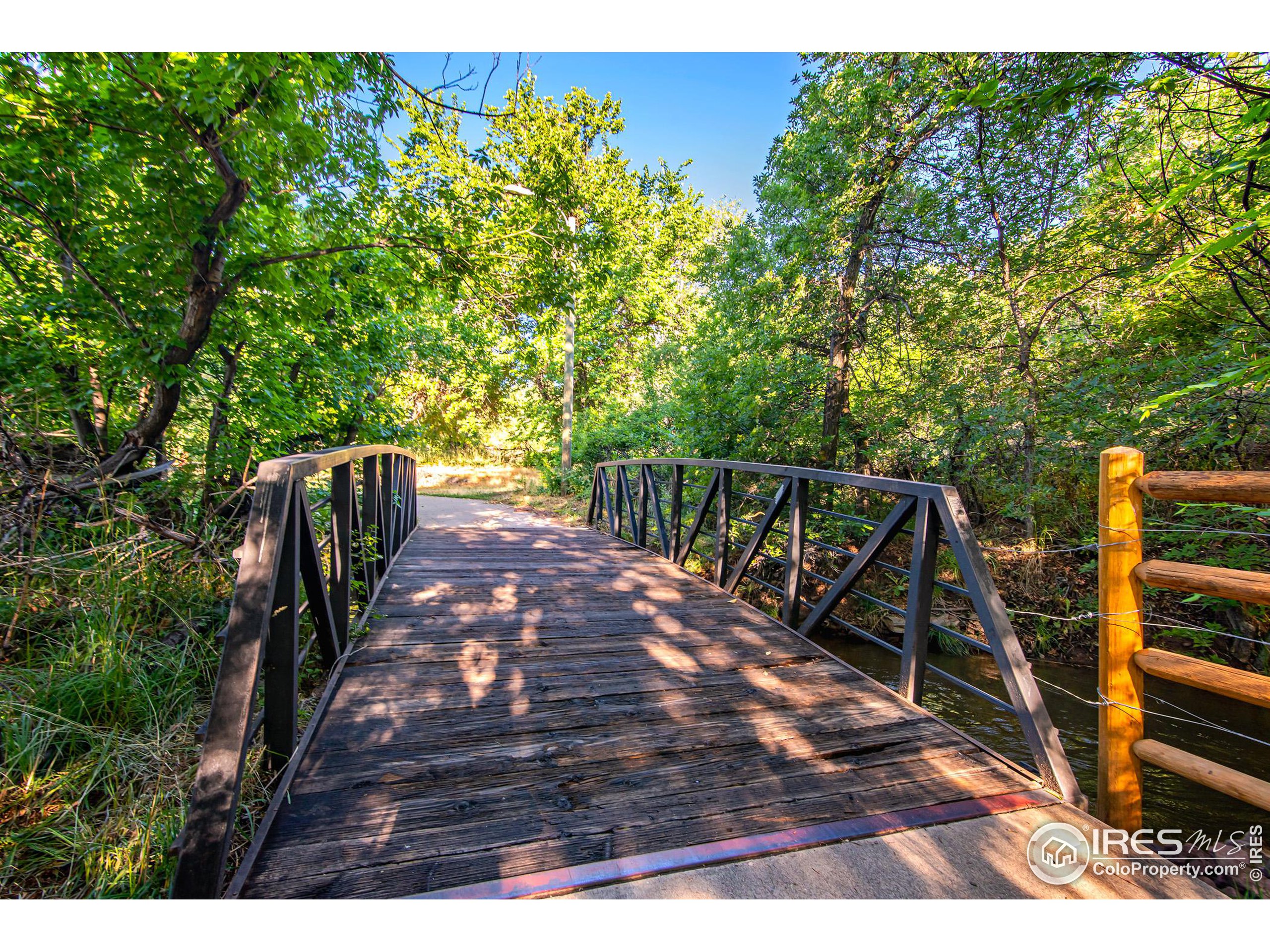 208 Pearl St Unit: K