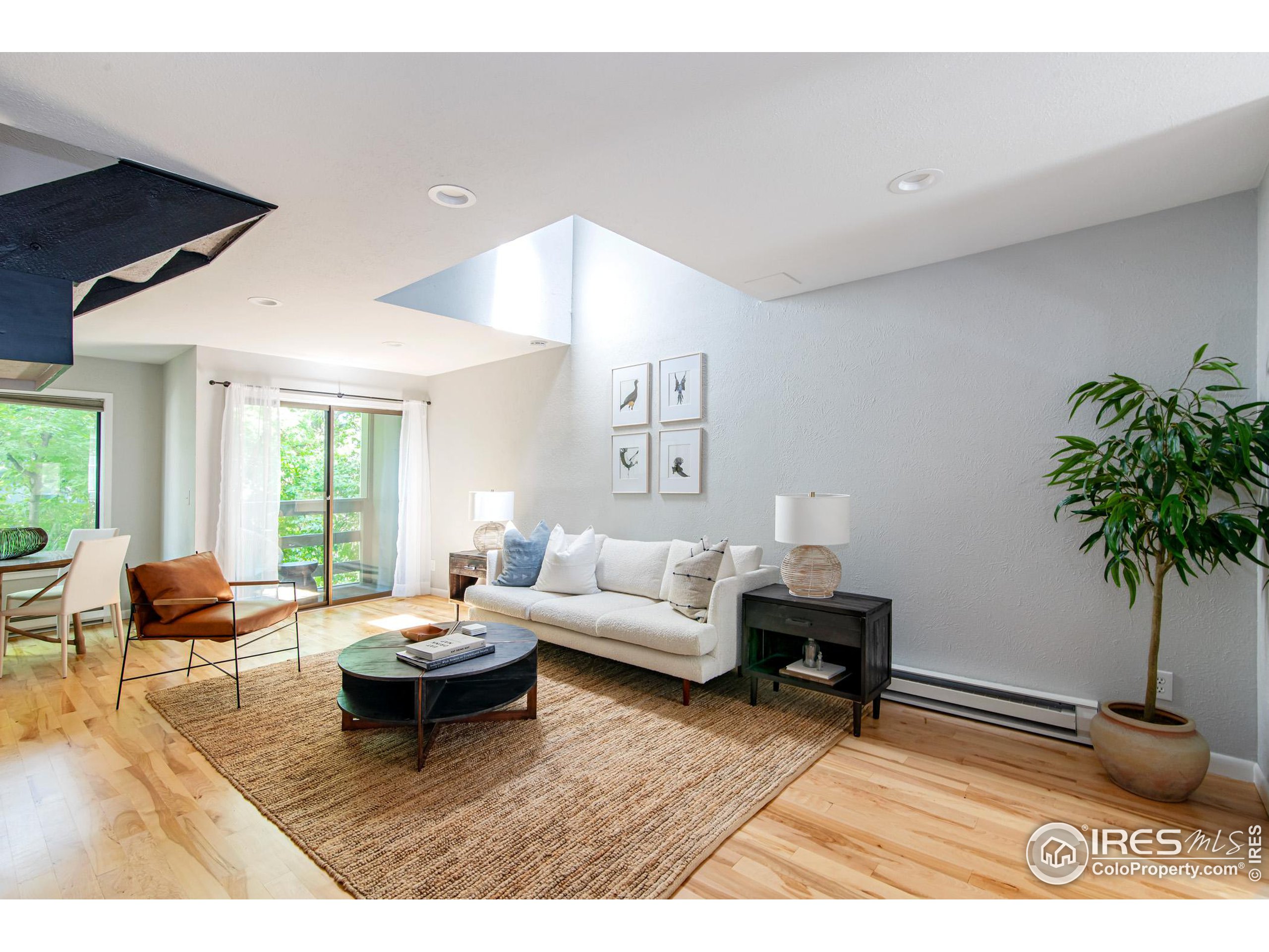 208 Pearl St Unit: K