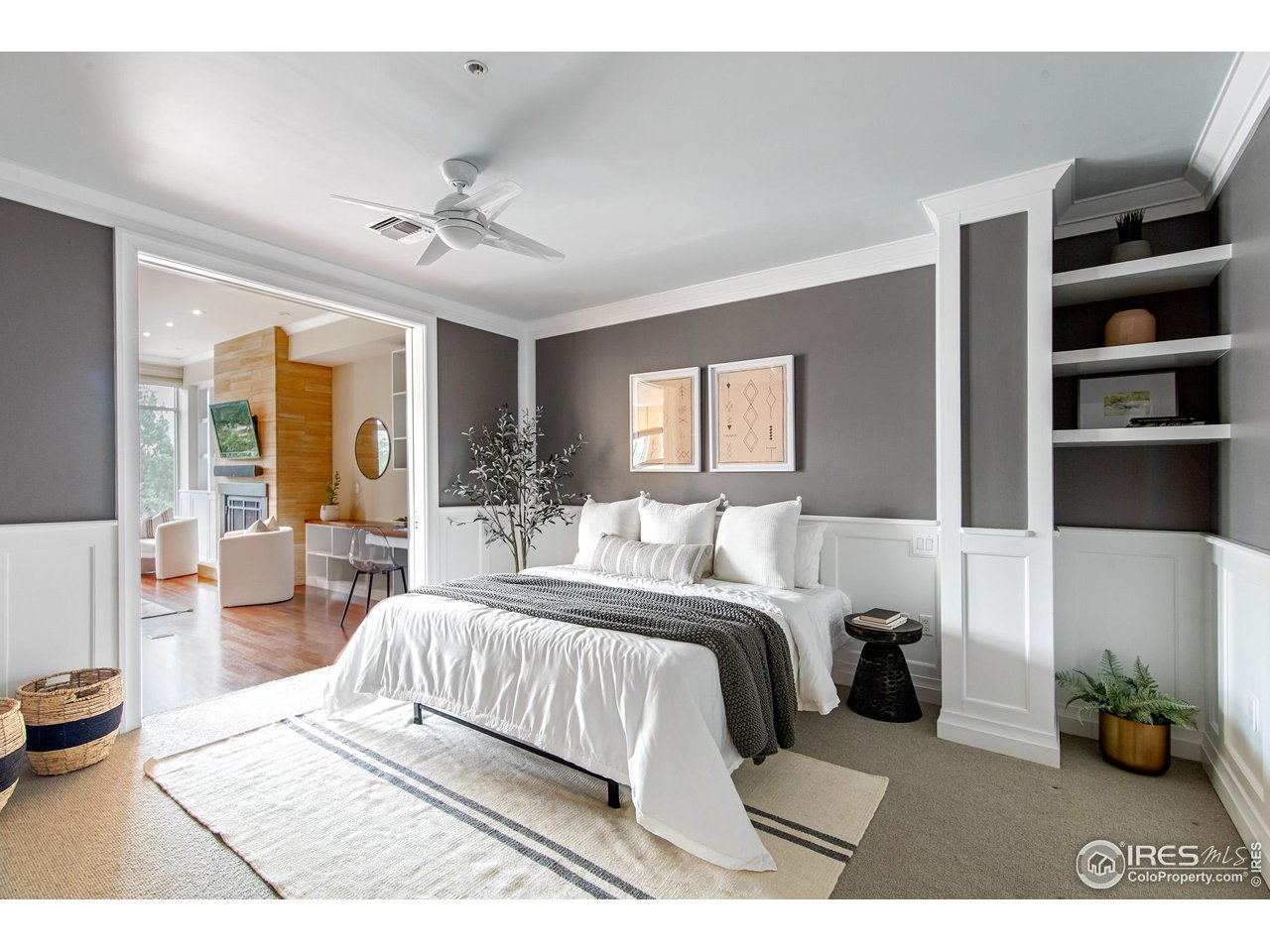 1155 Canyon Blvd Unit: 202