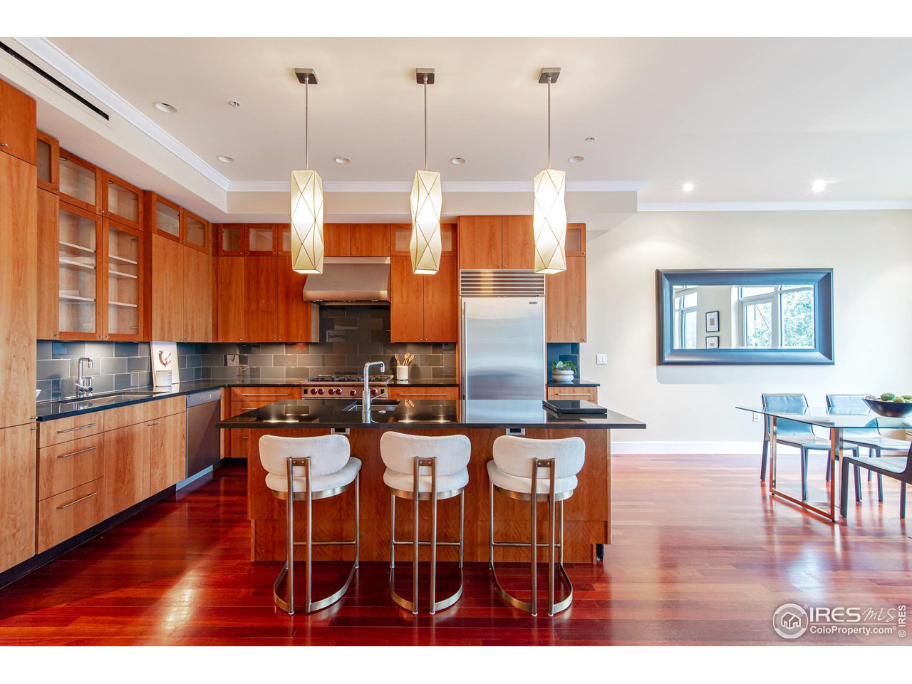 1155 Canyon Blvd Unit: 202