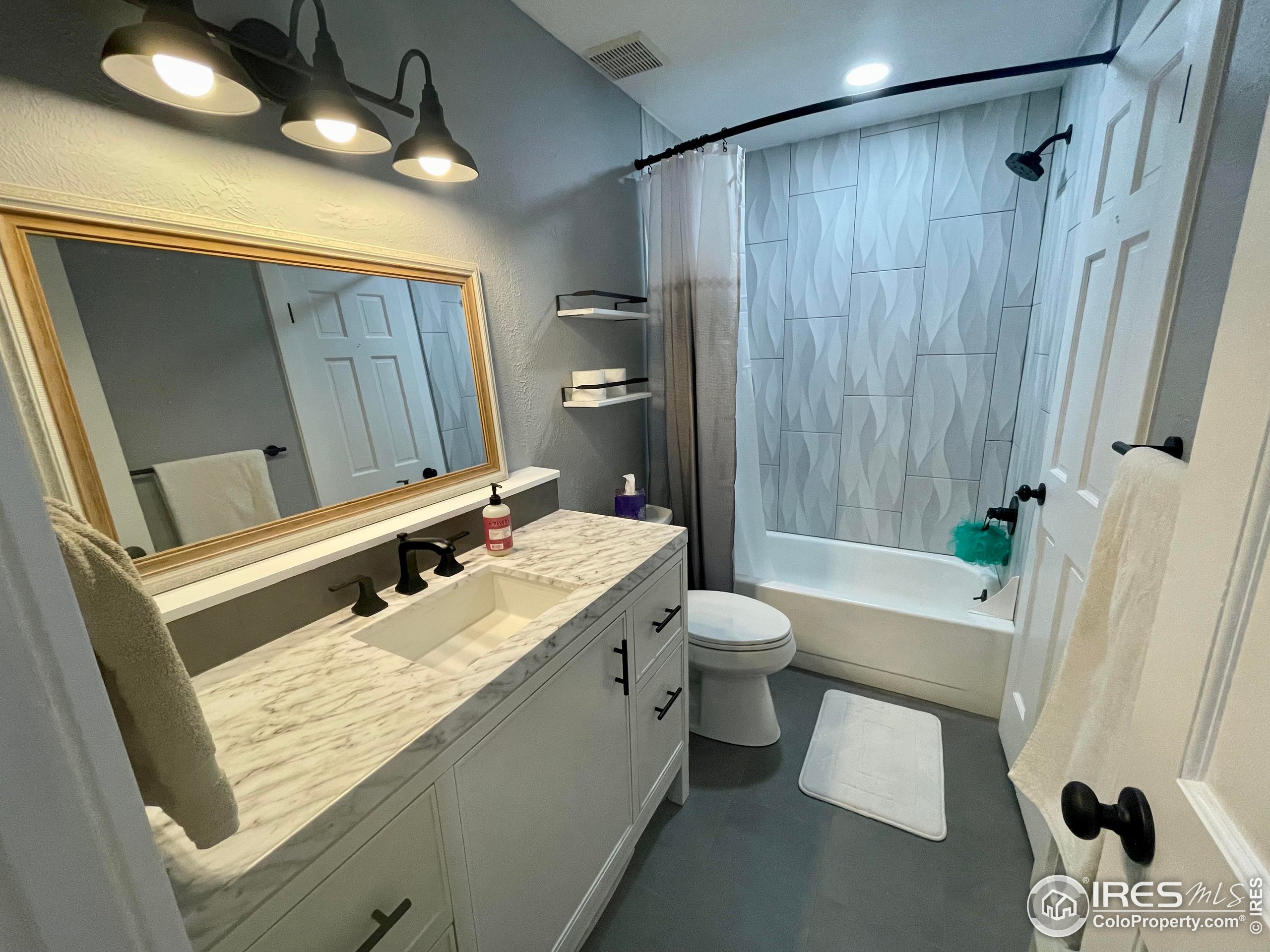 3363 Oneal Pkwy Unit: 33