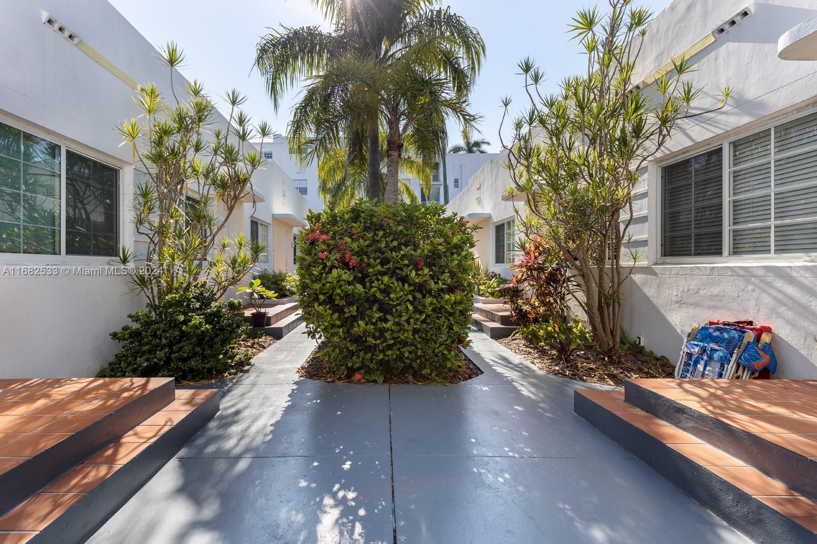 701 Meridian Ave # 8