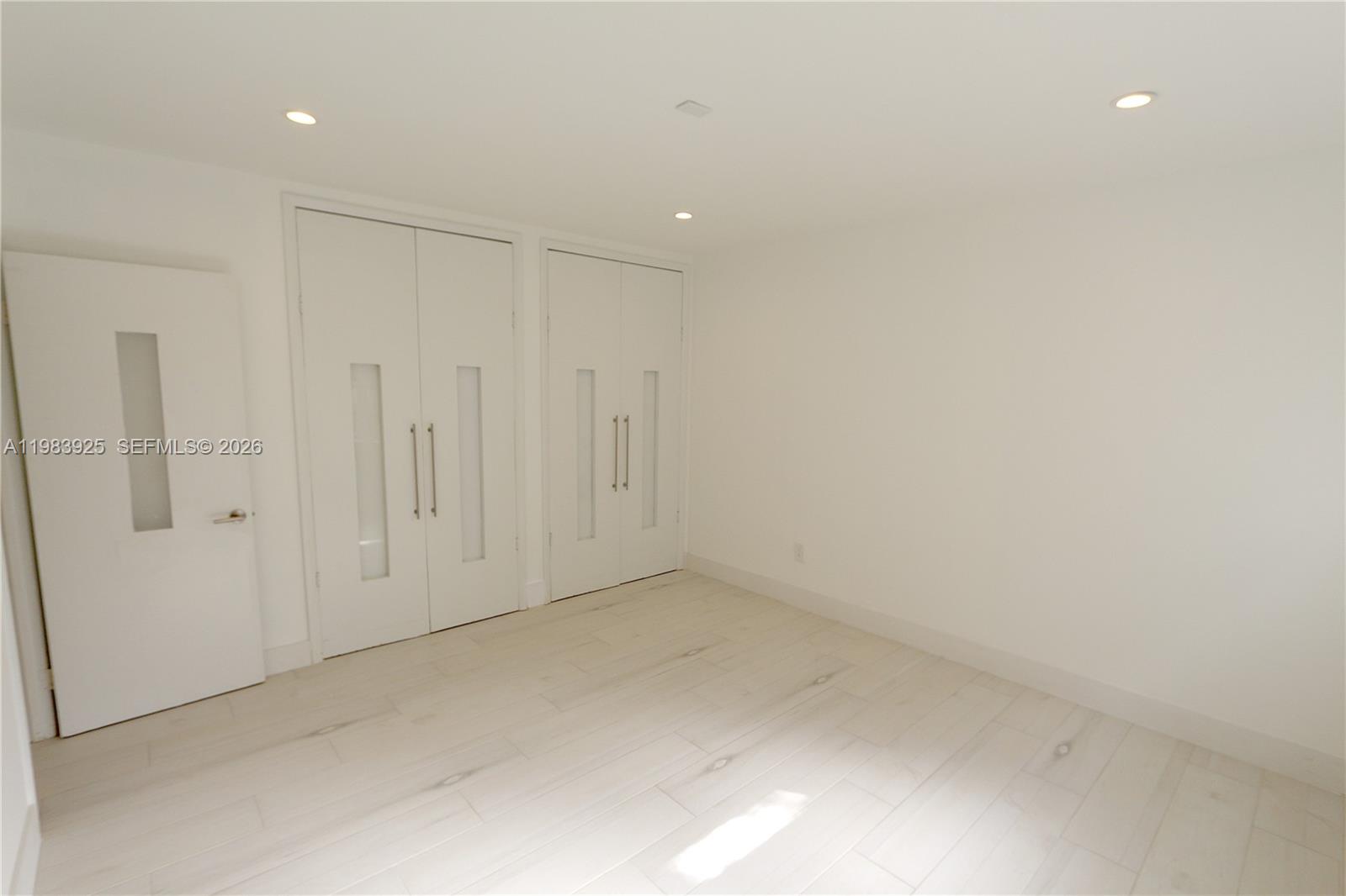 1021 Michigan Ave # 8