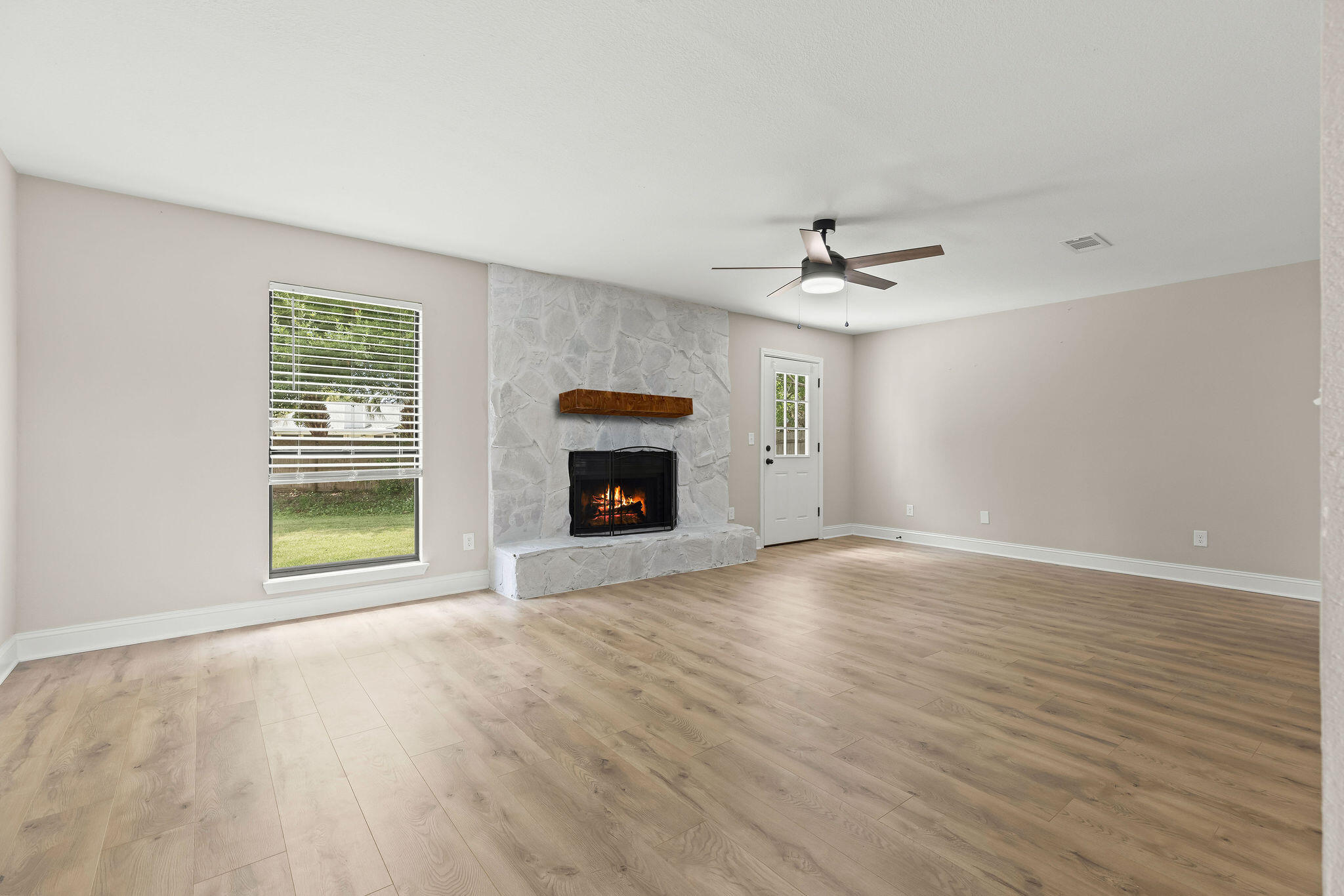 1112 Airport Road