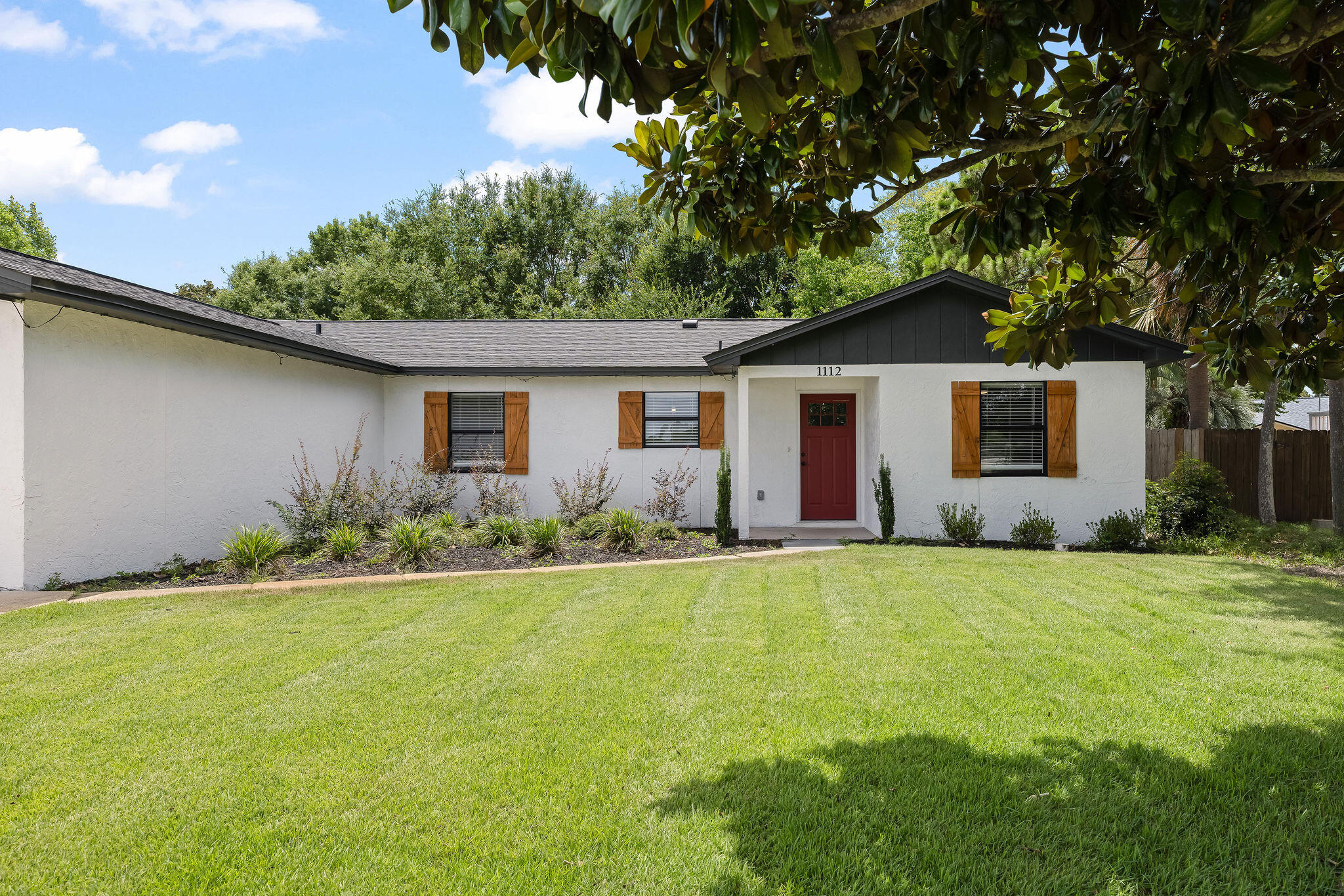 1112 Airport Road