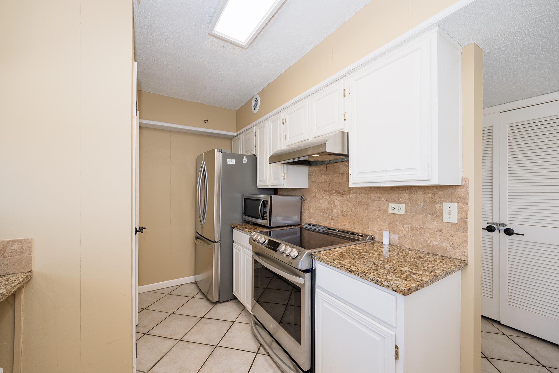 114 Mainsail Drive UNIT 374