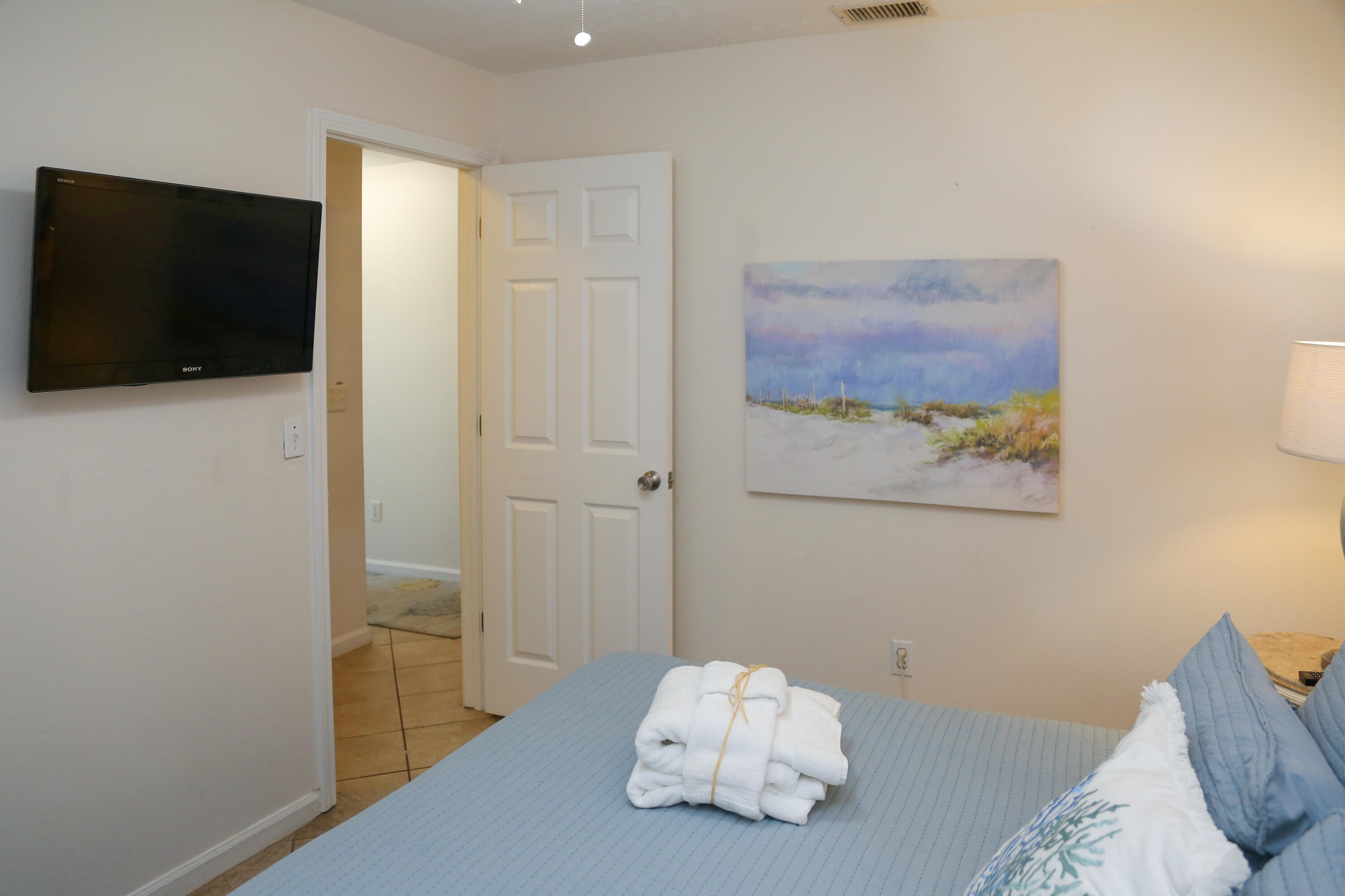 627 Eastern Lake Road, 1