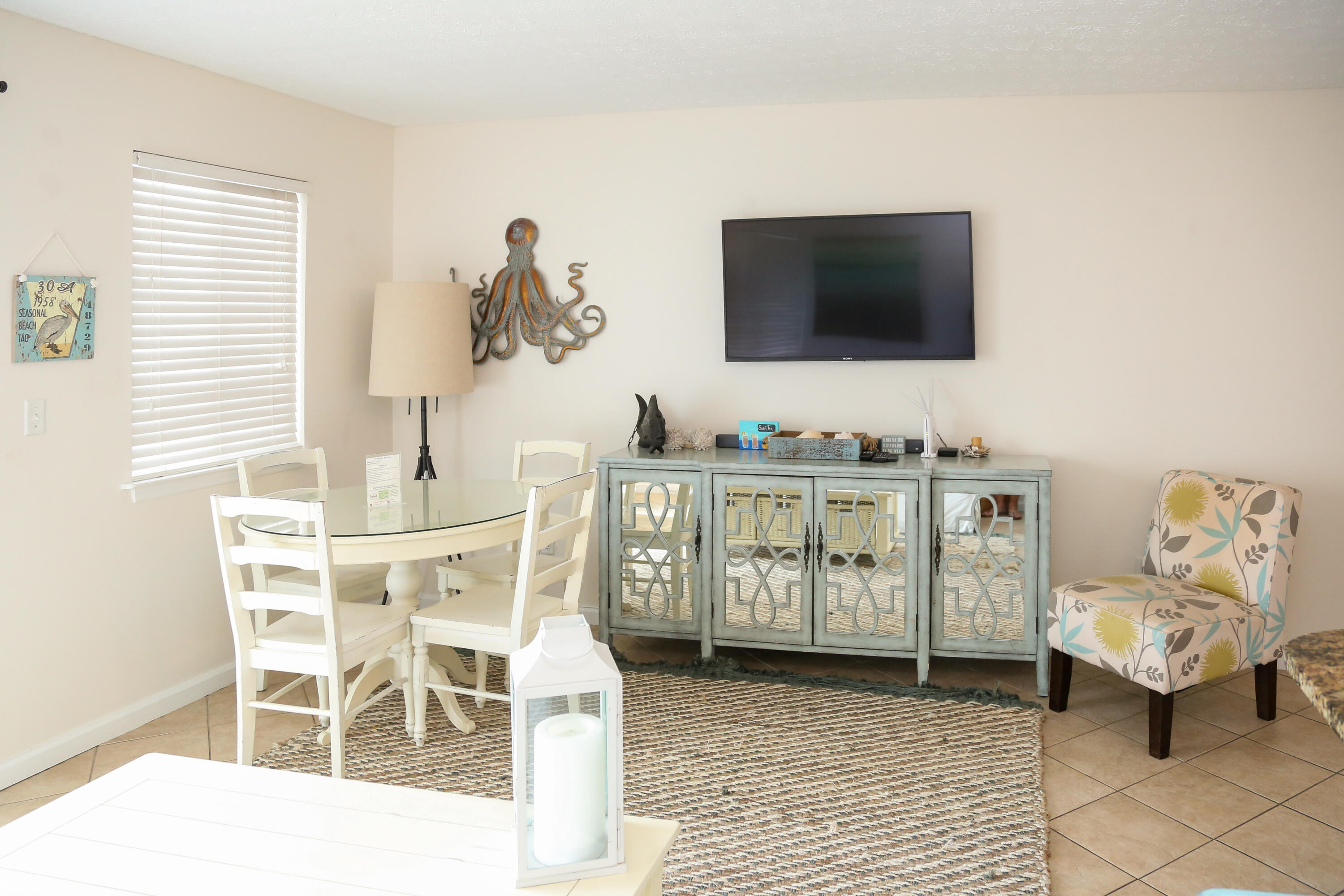 627 Eastern Lake Road, 1