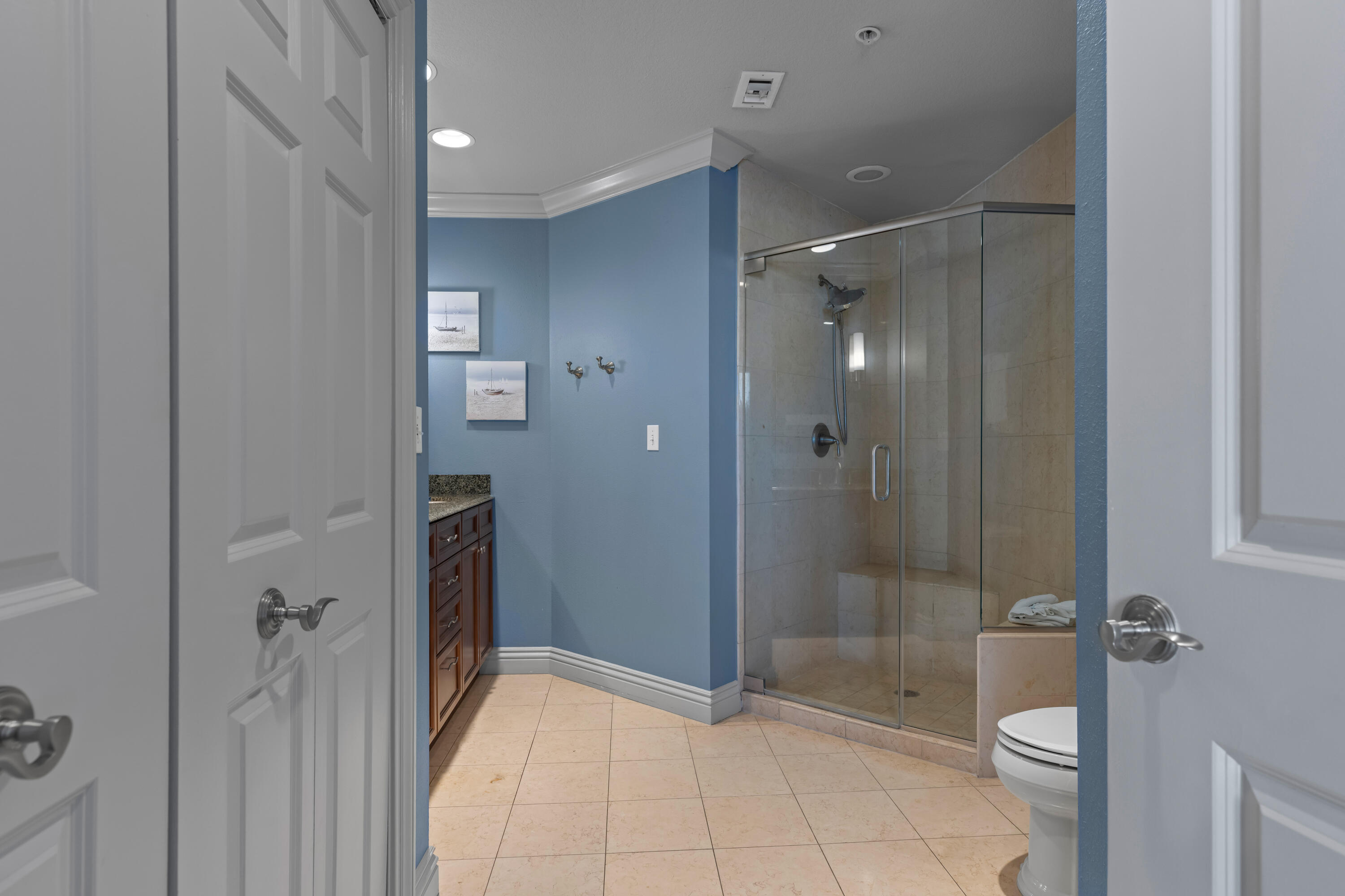 10 Harbor Boulevard, W625