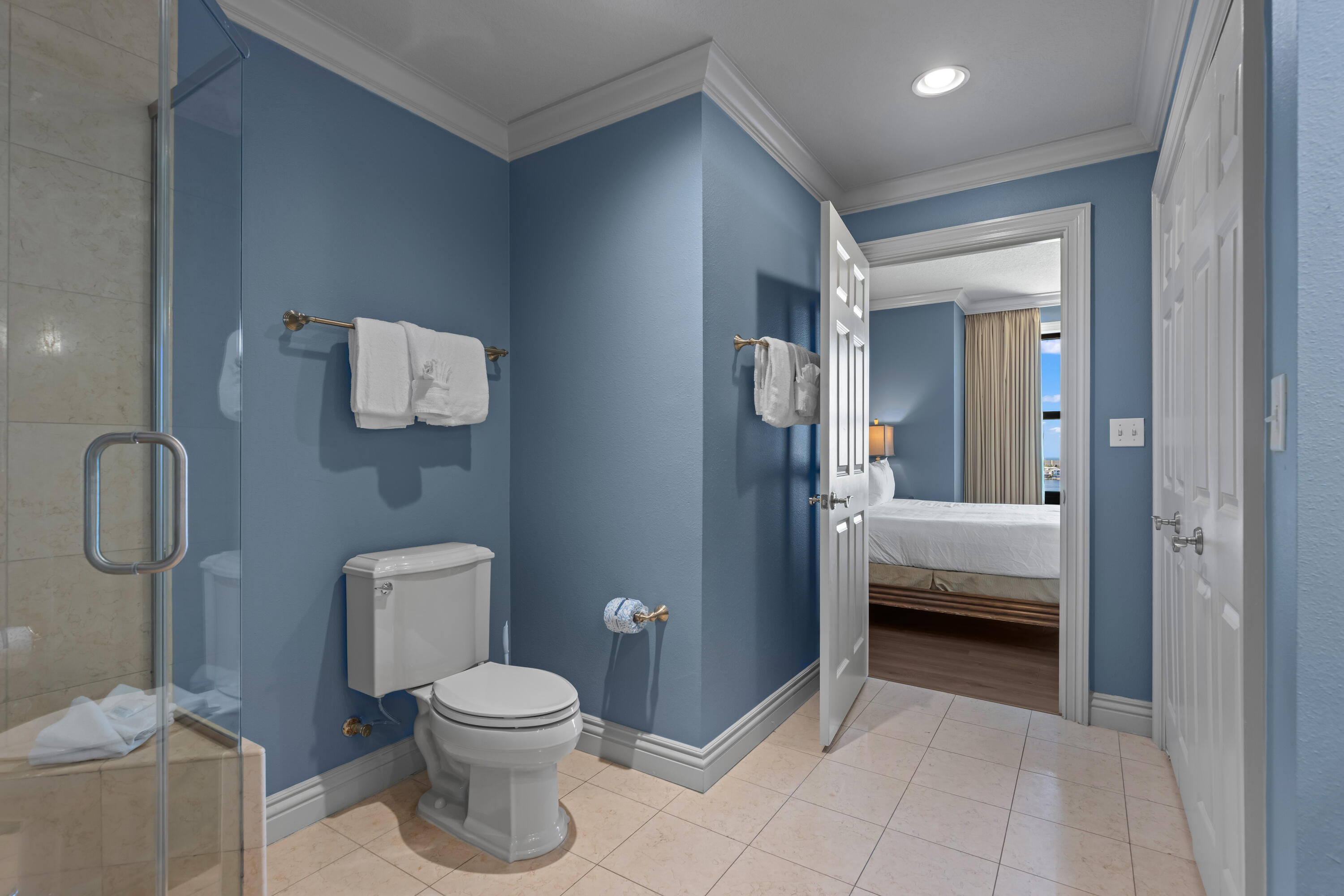 10 Harbor Boulevard, W625