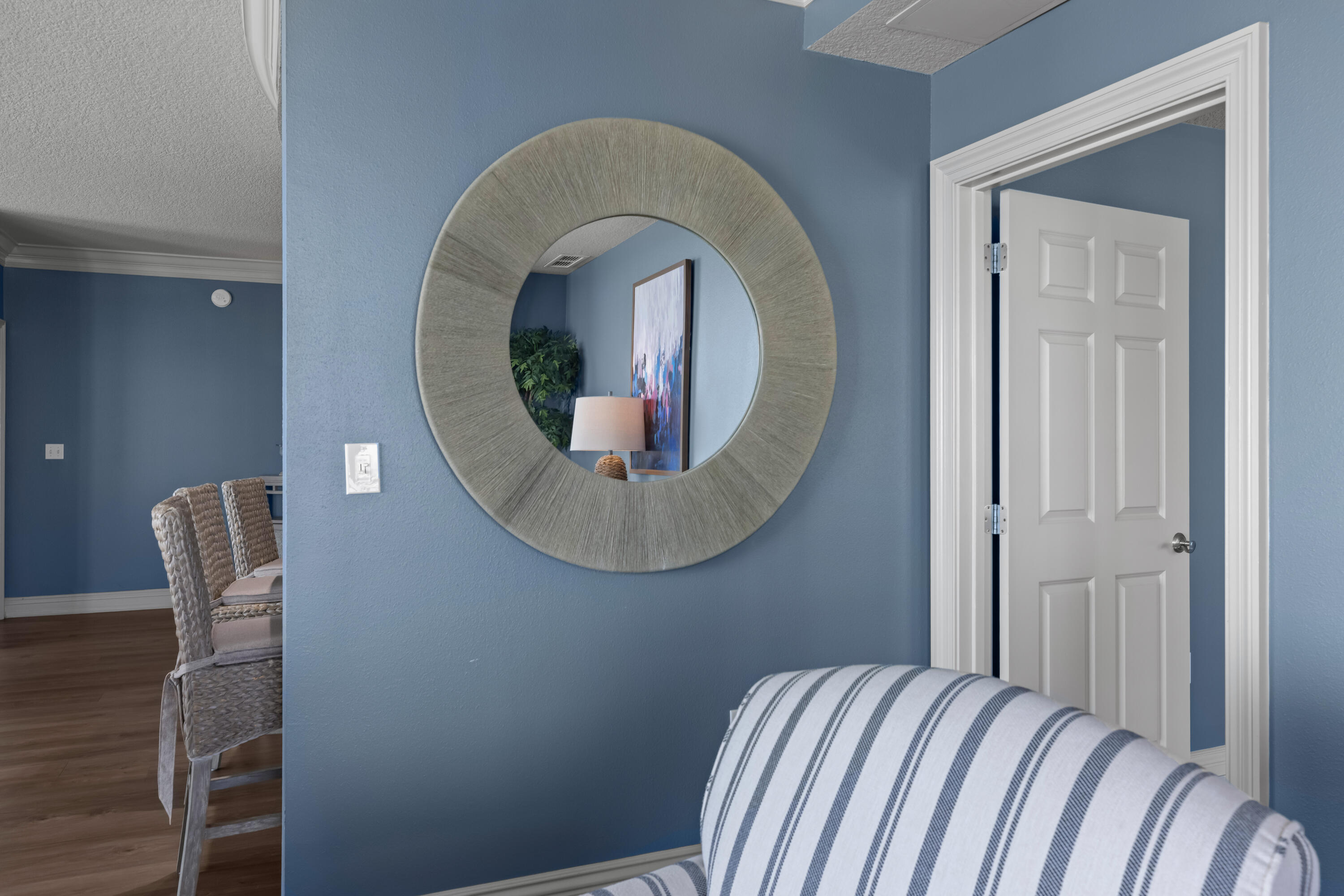 10 Harbor Boulevard, W625