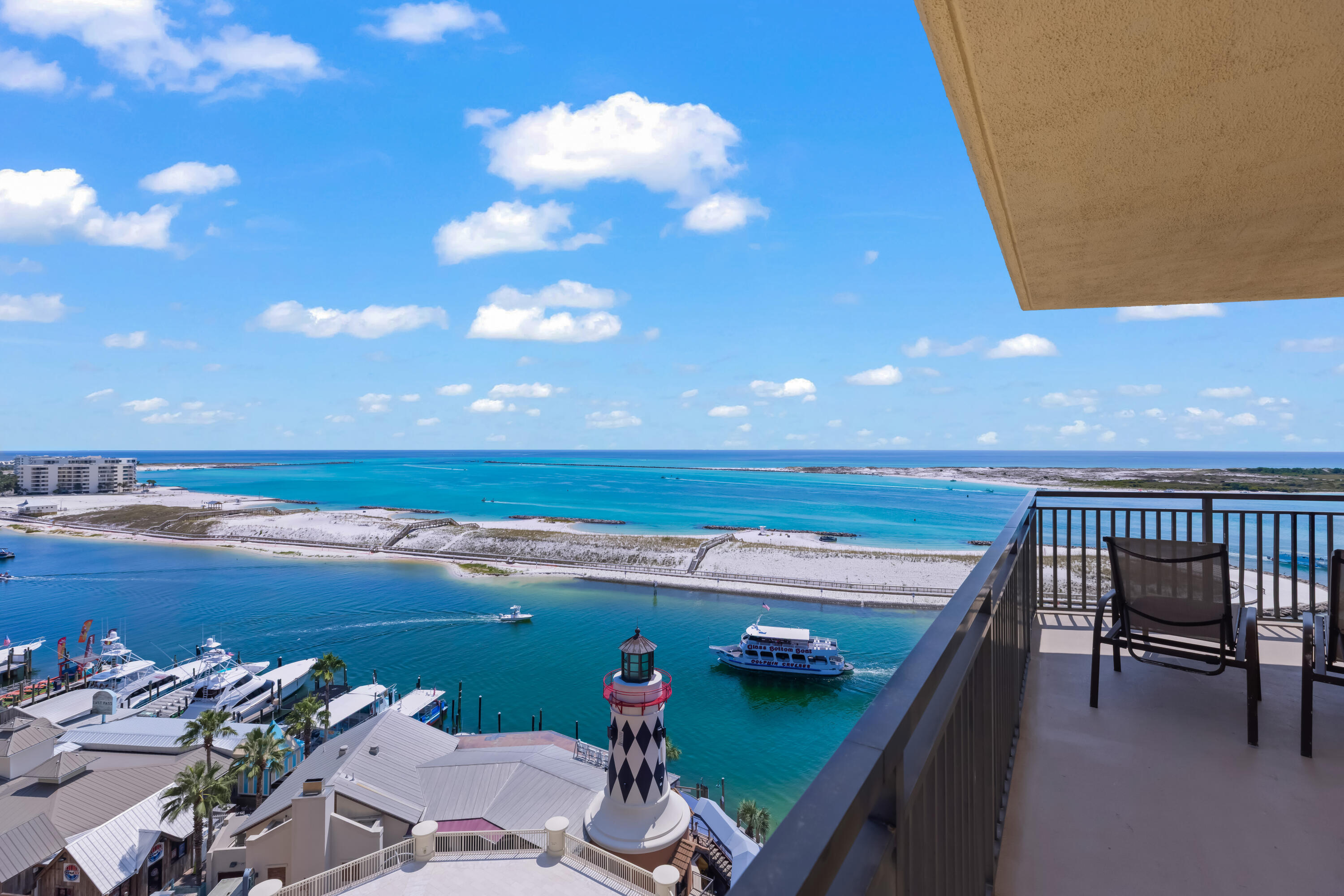 10 Harbor Boulevard, W625