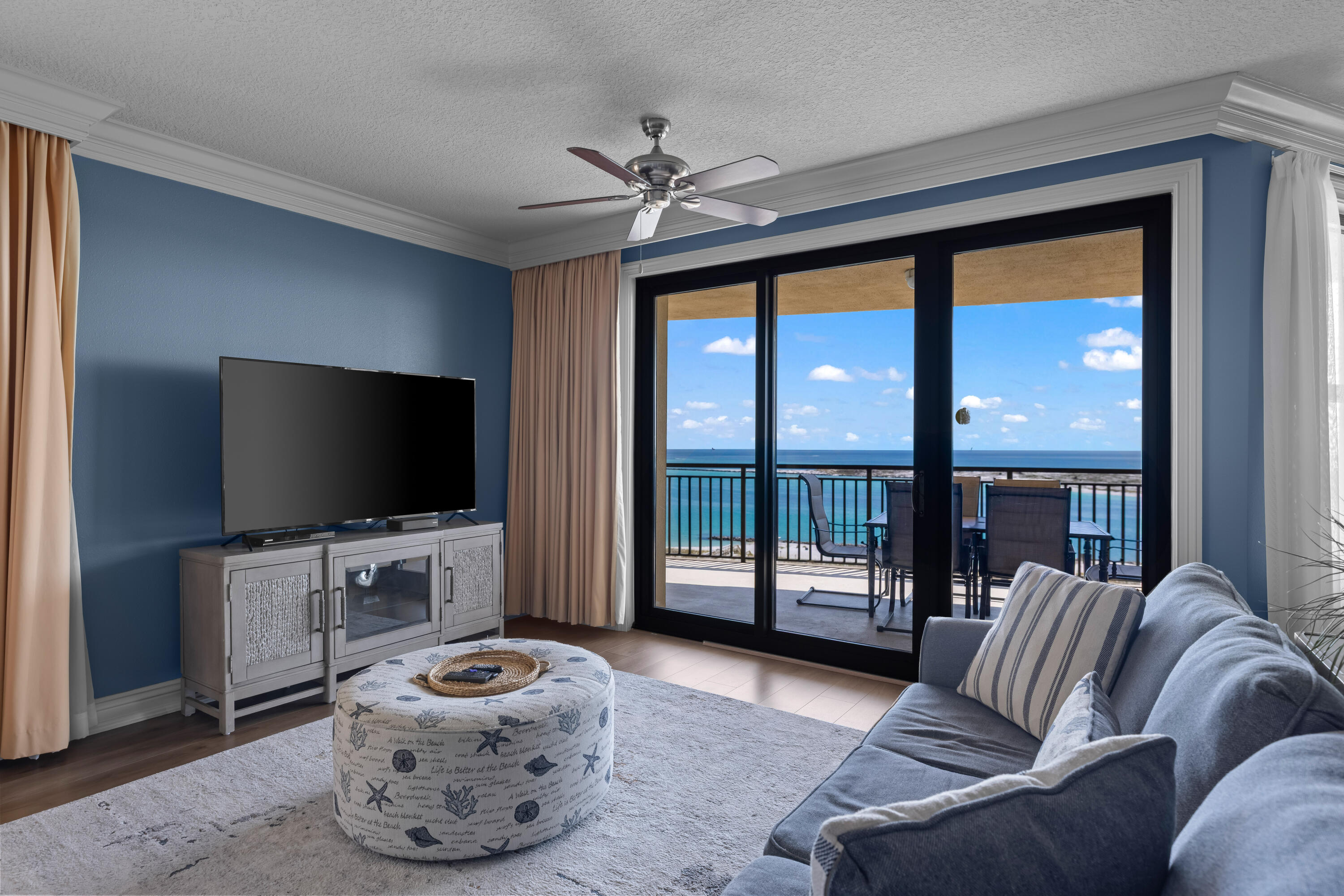 10 Harbor Boulevard, W625