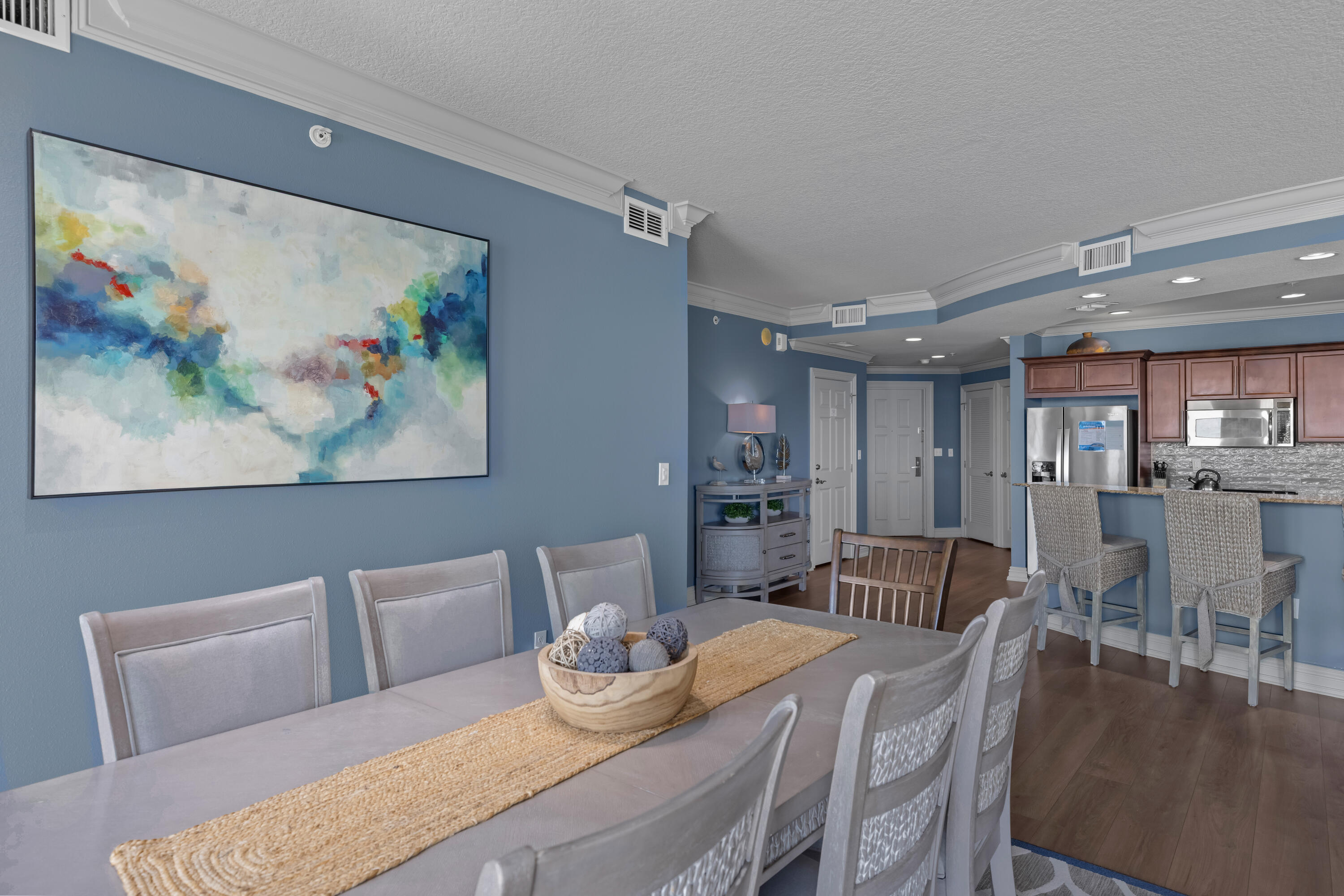 10 Harbor Boulevard, W625