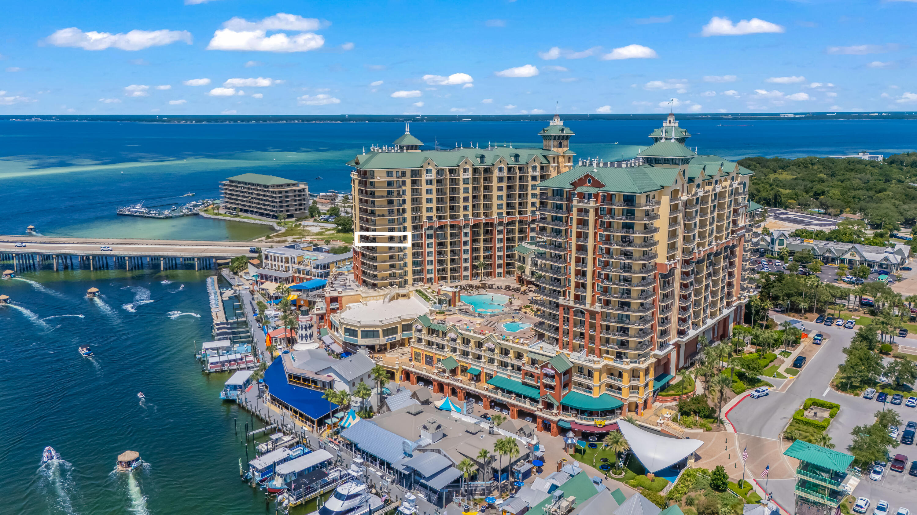 10 Harbor Boulevard, W625