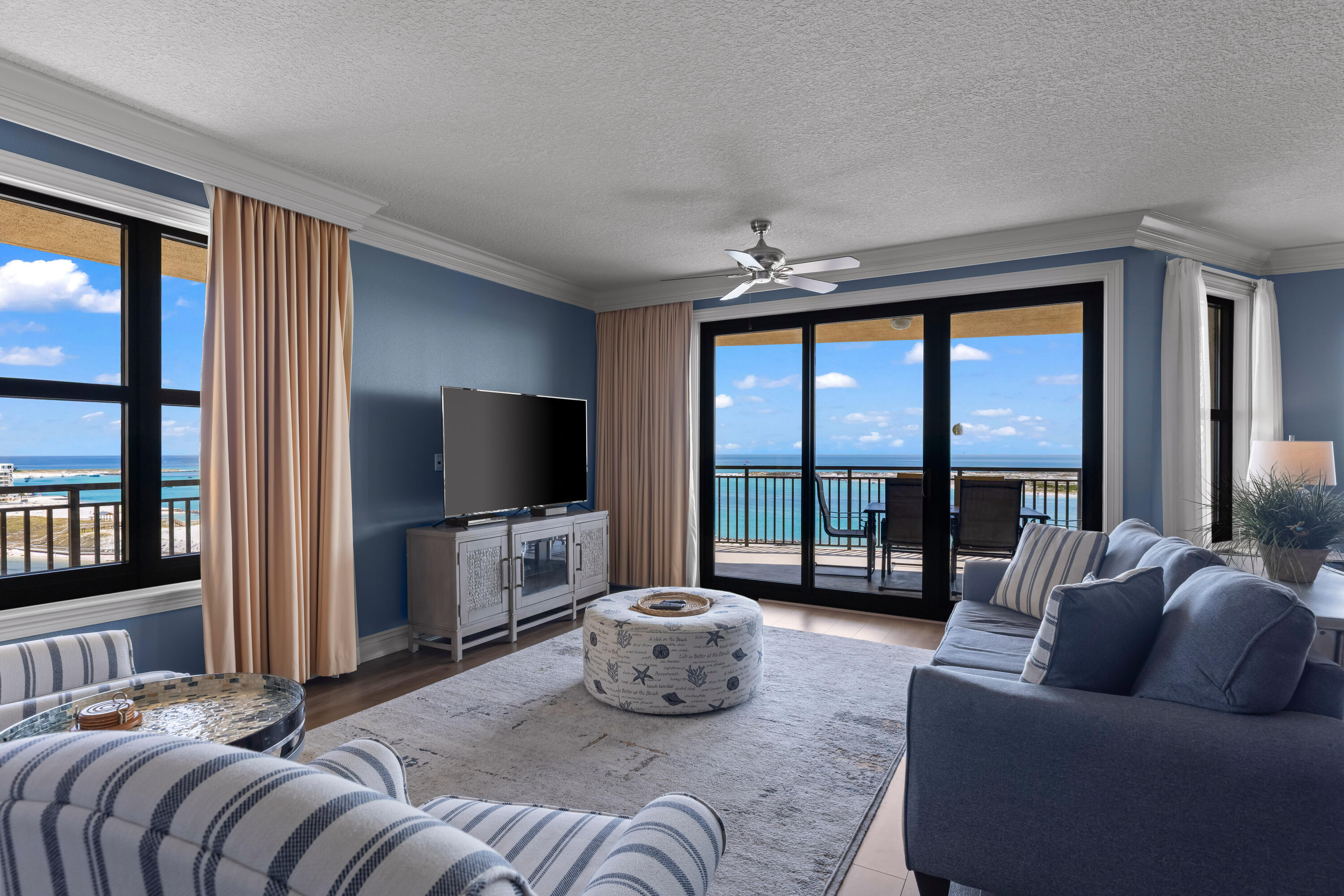 10 Harbor Boulevard, W625