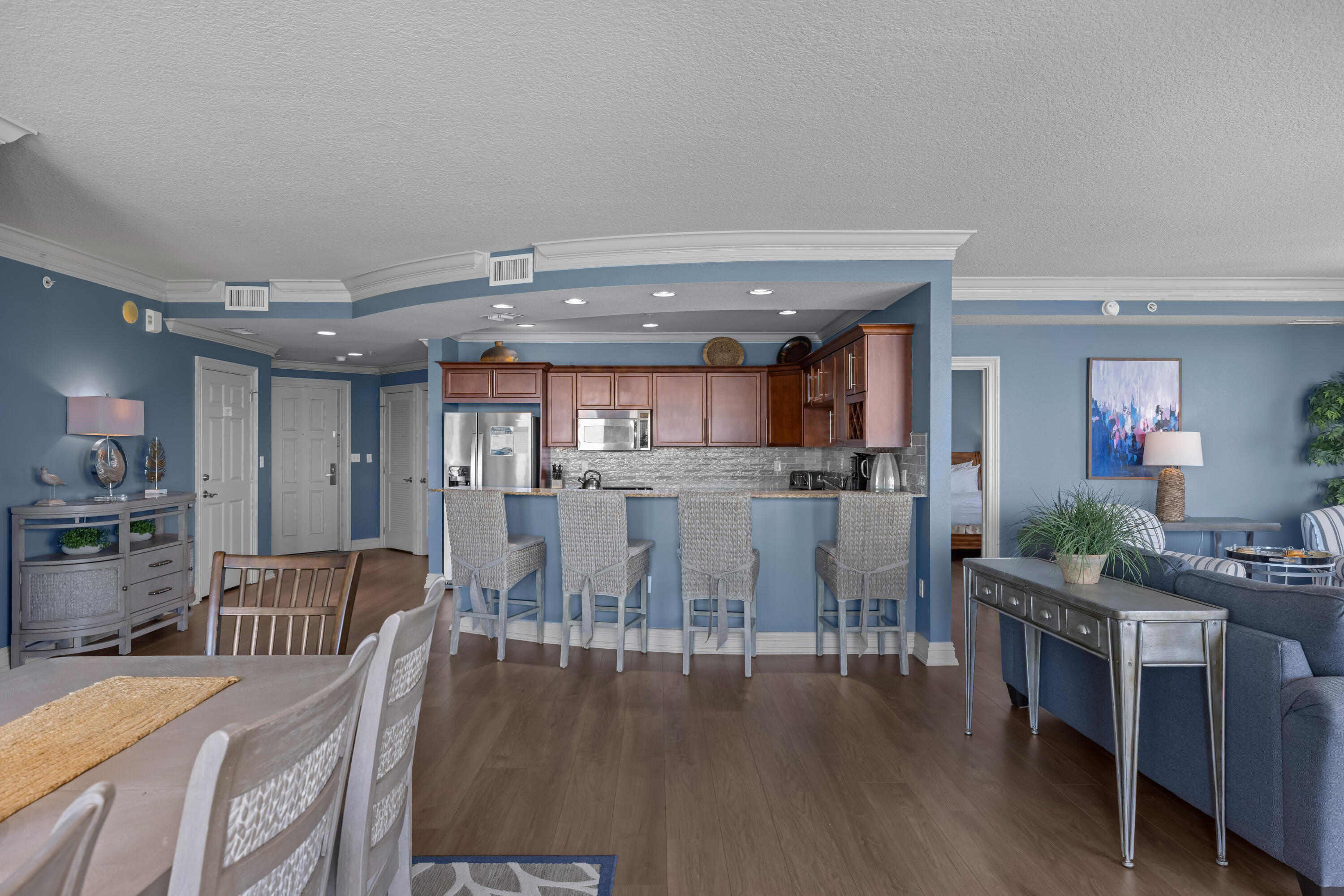 10 Harbor Boulevard, W625