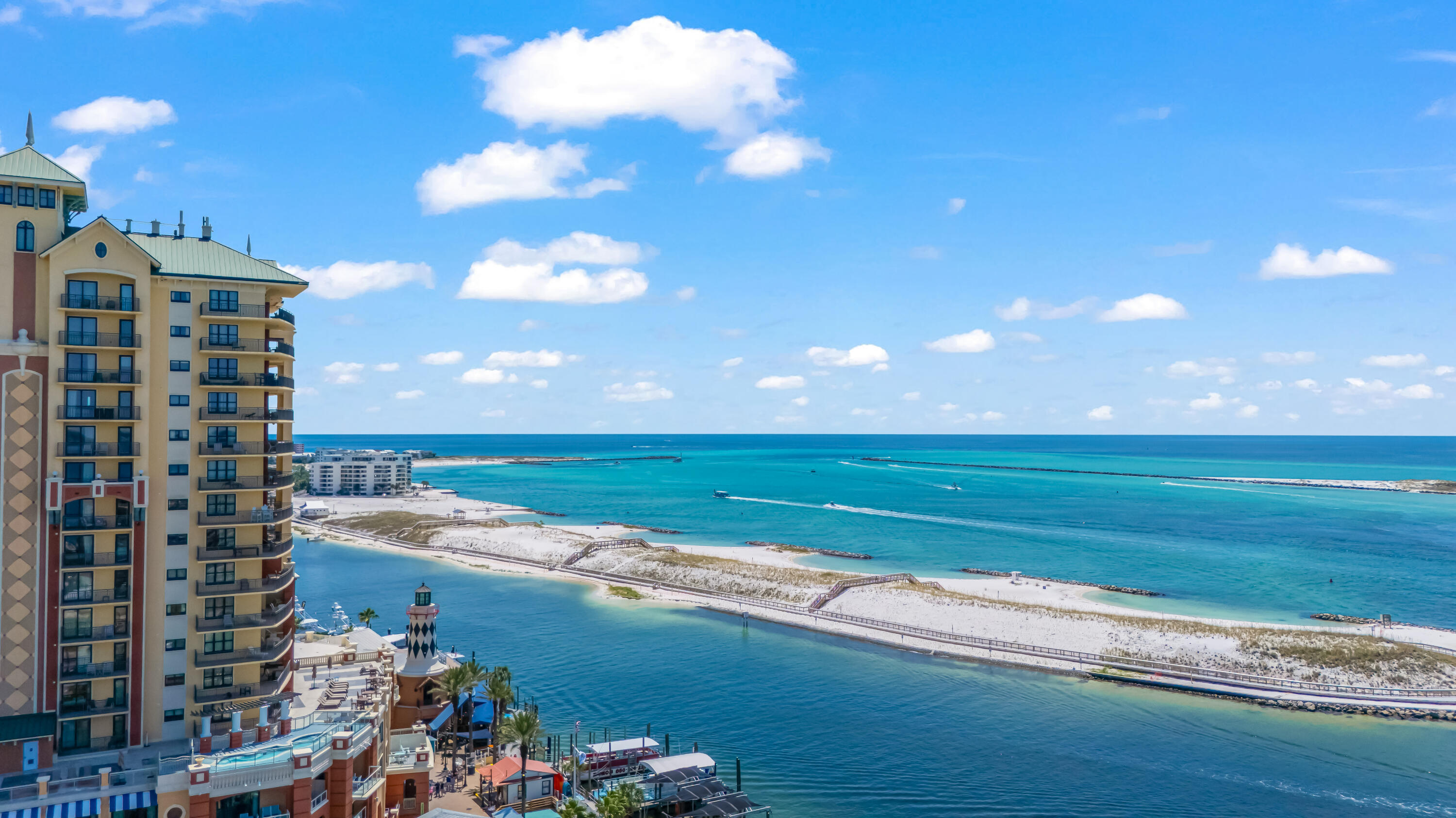 10 Harbor Boulevard, W625