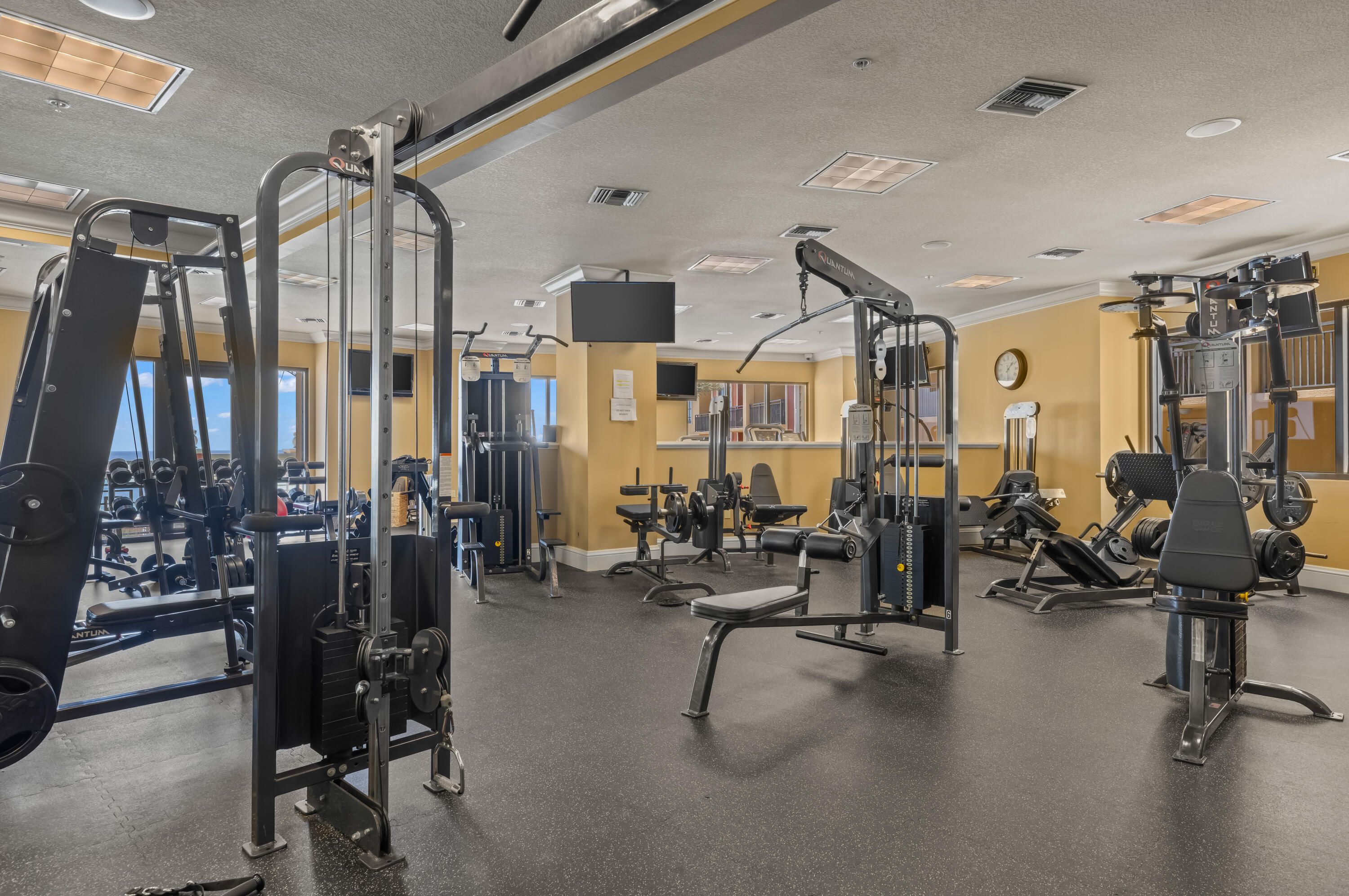 10 Harbor Boulevard, W625