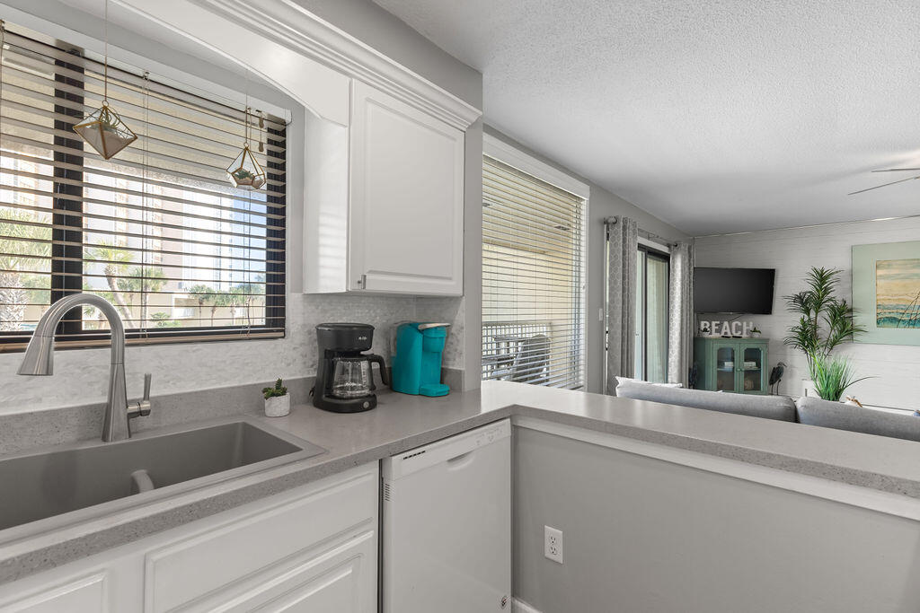 1030 E Highway 98 200A