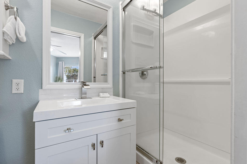 1030 E Highway 98 200A