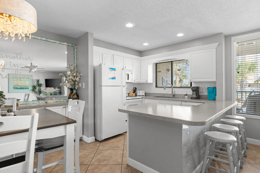 1030 E Highway 98 200A