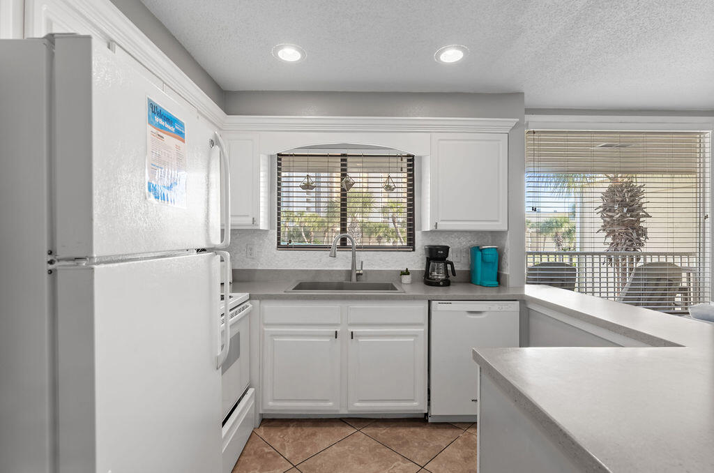 1030 E Highway 98 200A