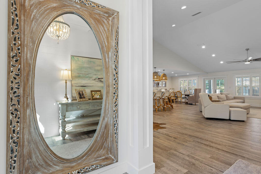 442 W Shipwreck Road