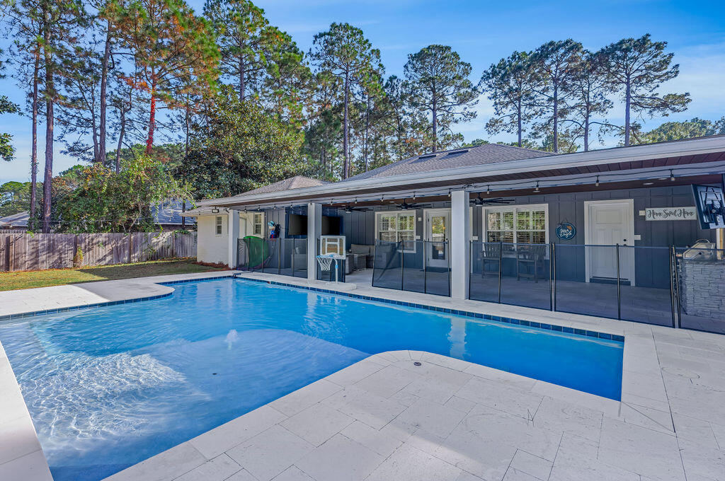 442 W Shipwreck Road