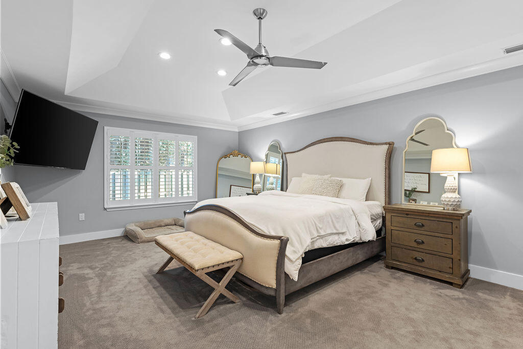 442 W Shipwreck Road