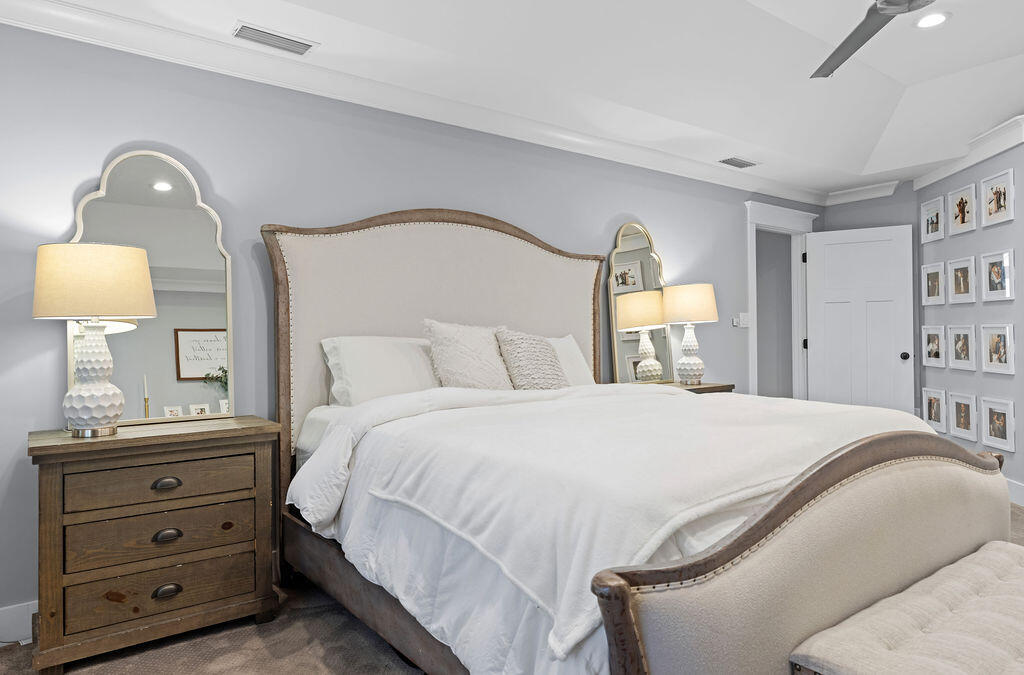 442 W Shipwreck Road