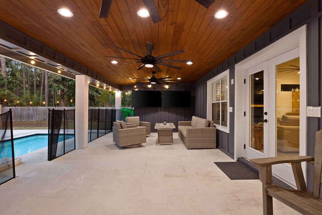 442 W Shipwreck Road