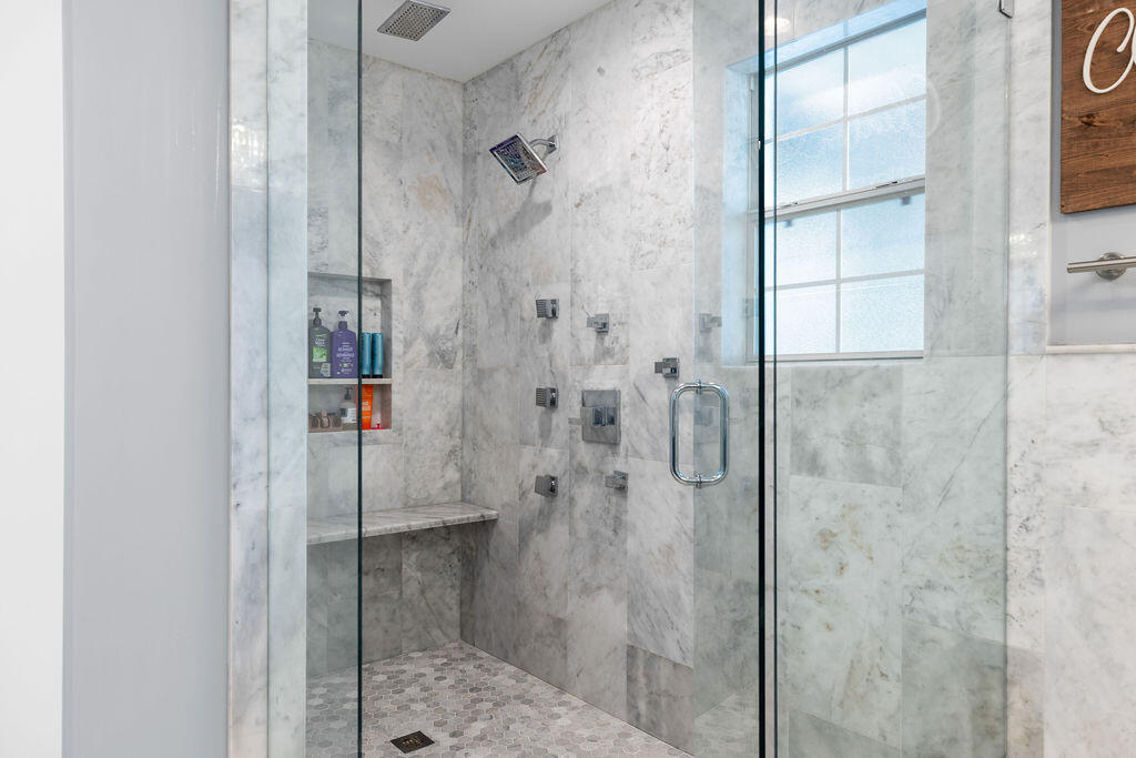 442 W Shipwreck Road