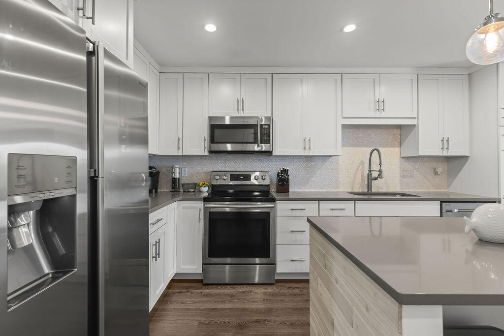 115 Gulf Winds Court 2