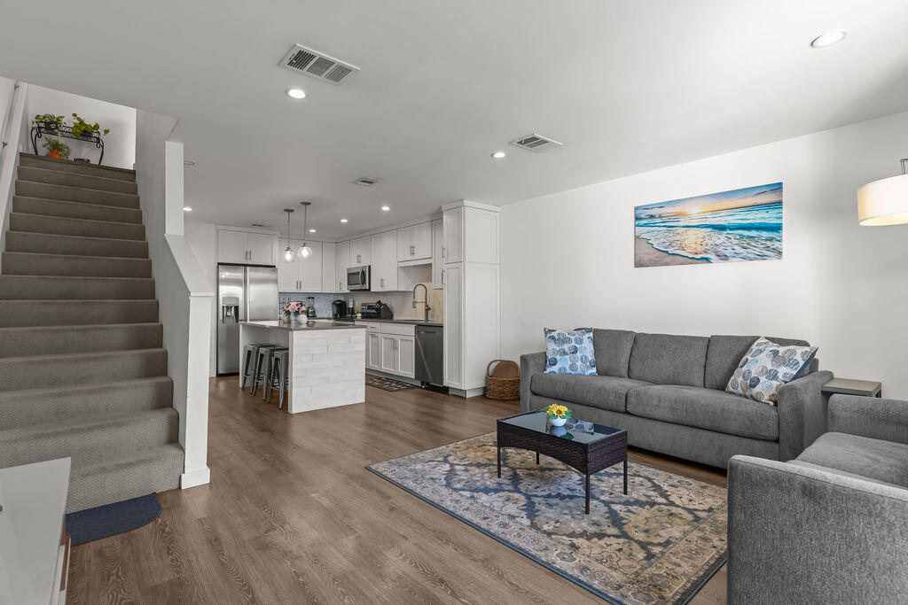 115 Gulf Winds Court 2