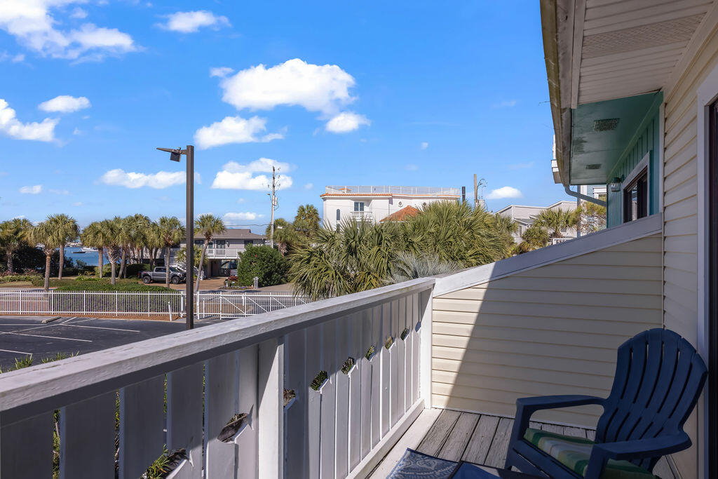 115 Gulf Winds Court 2