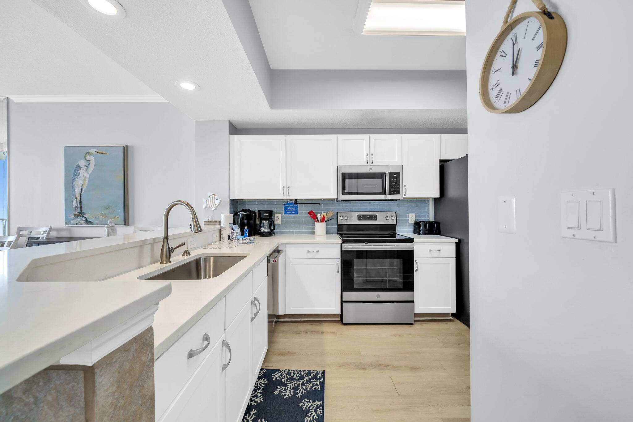 590 Santa Rosa Boulevard 418