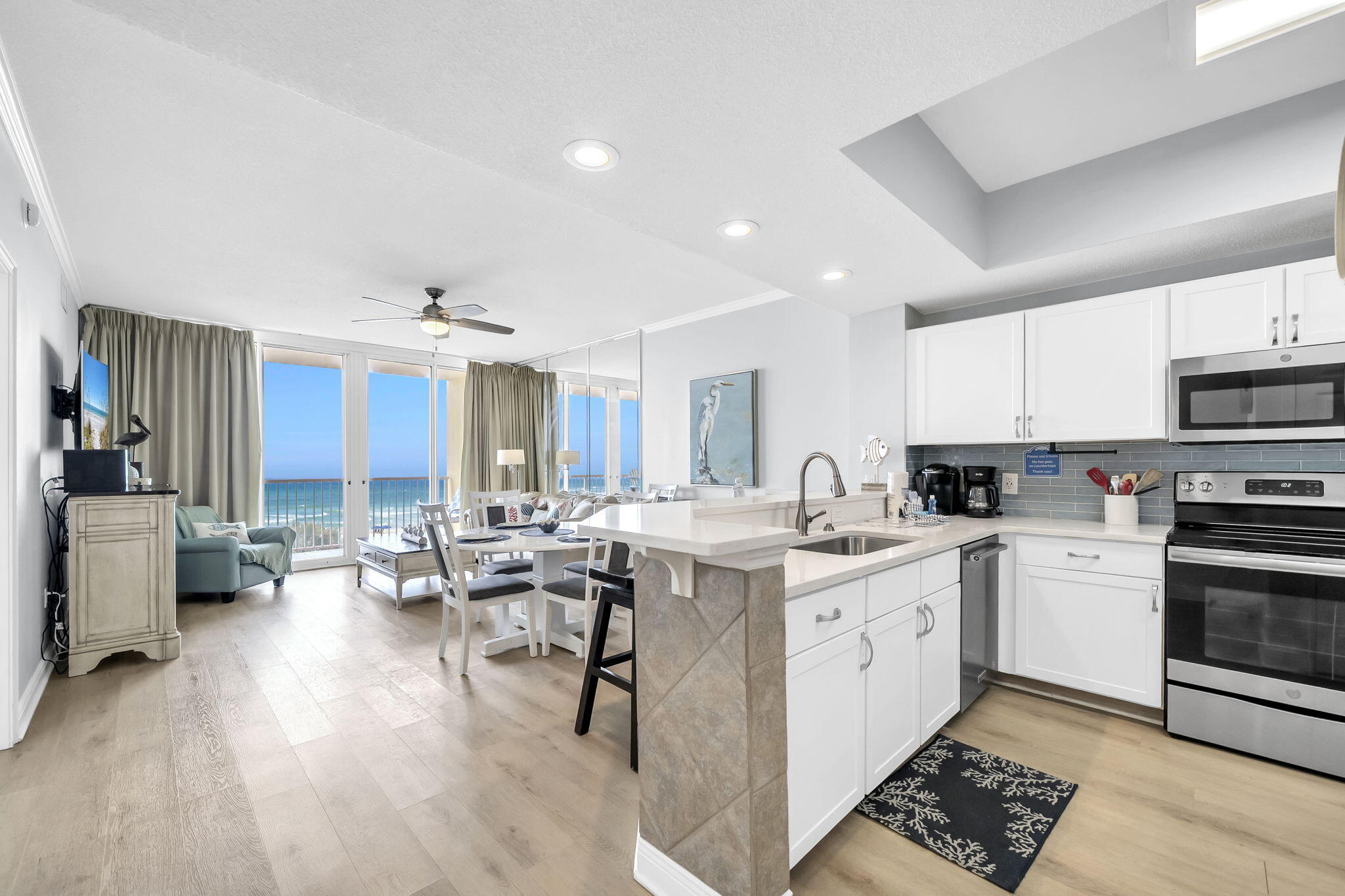 590 Santa Rosa Boulevard 418