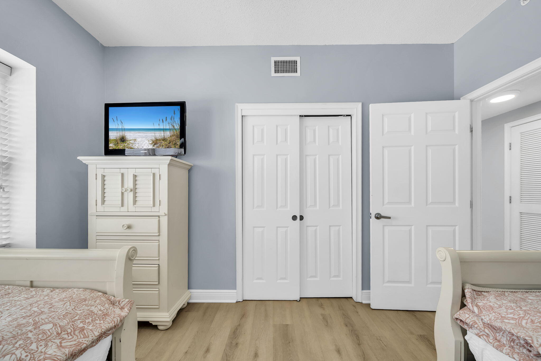 590 Santa Rosa Boulevard 418