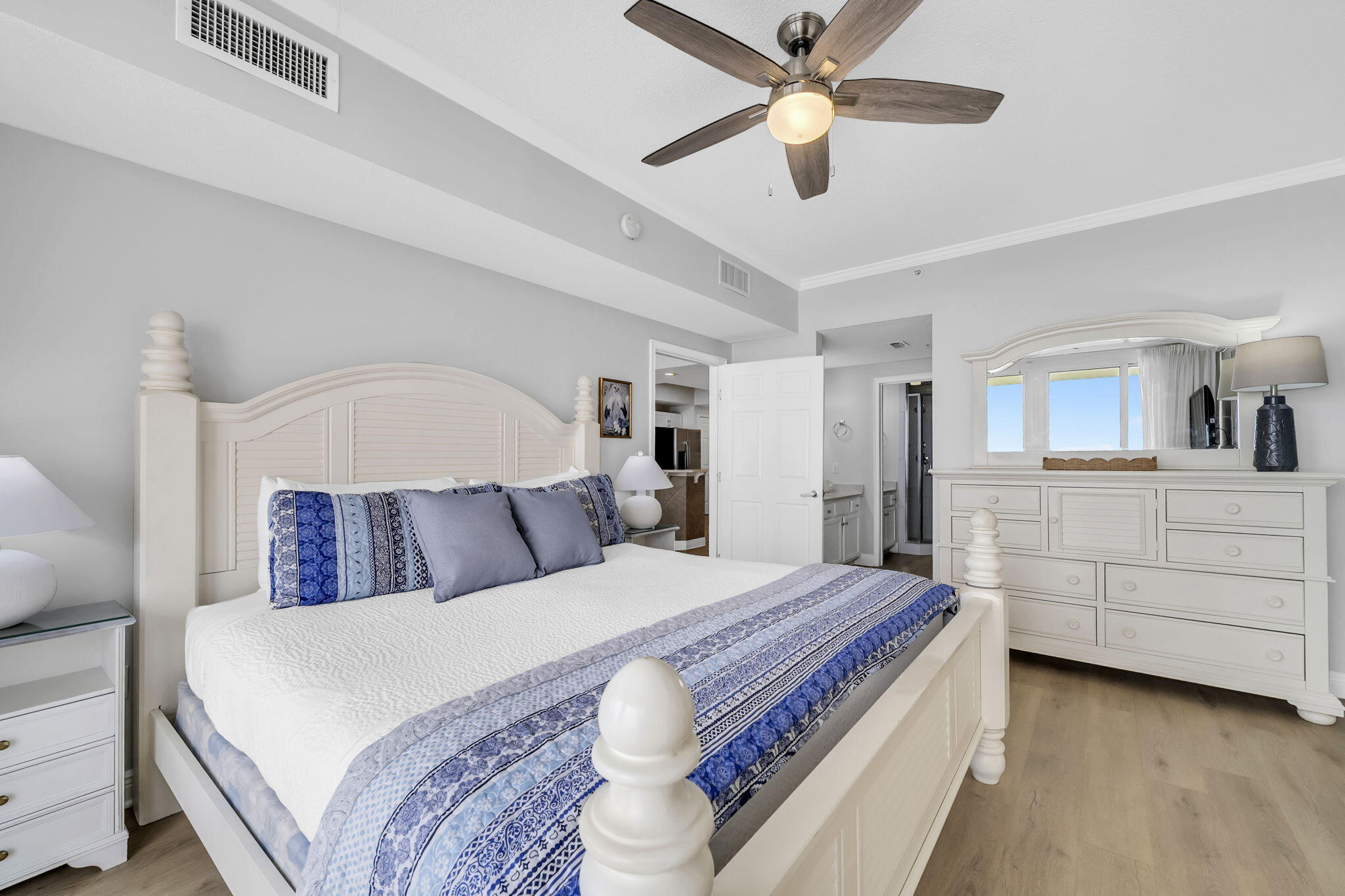 590 Santa Rosa Boulevard 418