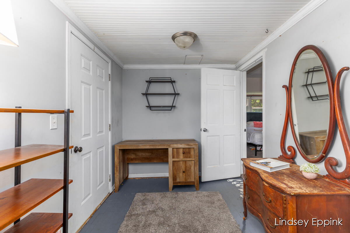 294 Quarterline Road