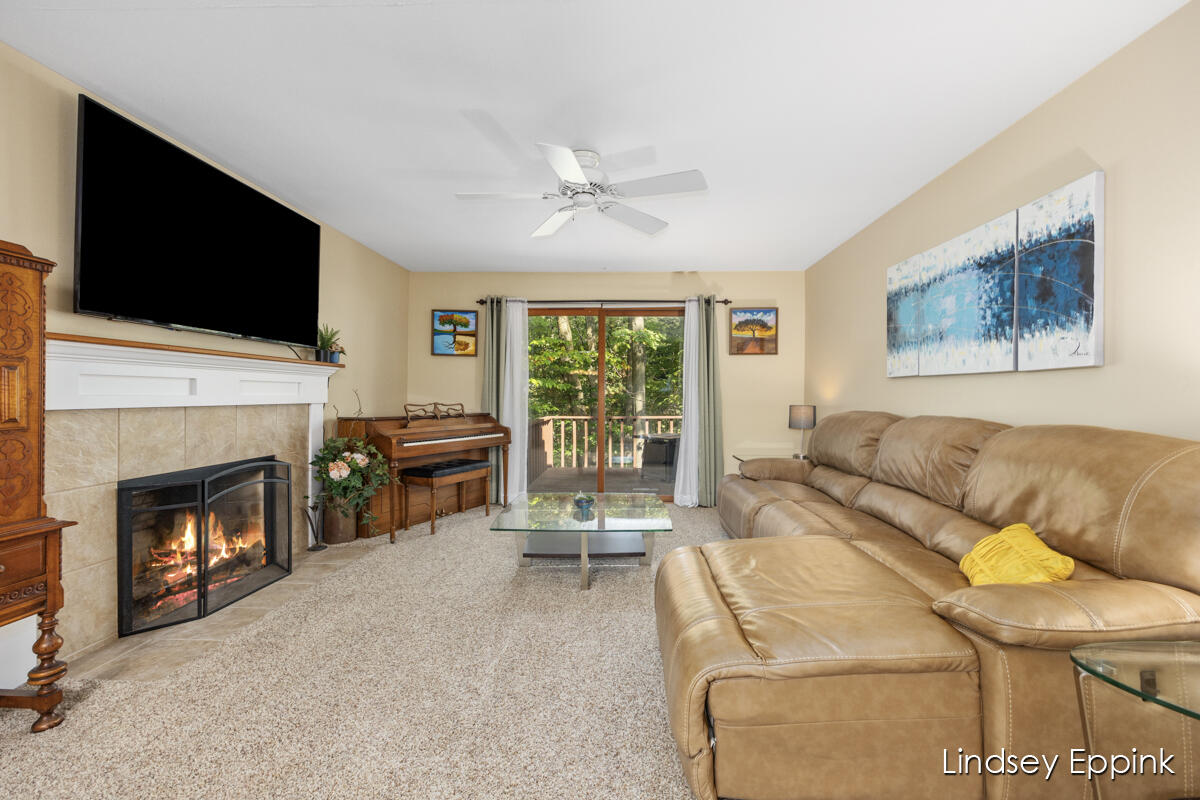 4685 Ottawa Creek Drive