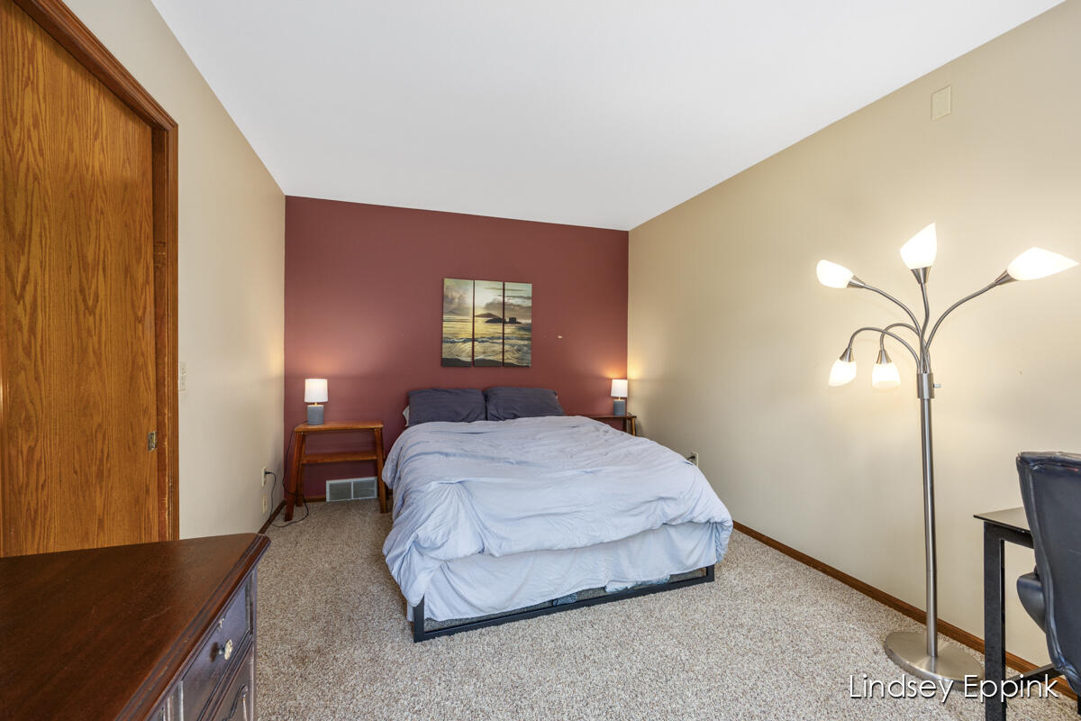 4685 Ottawa Creek Drive