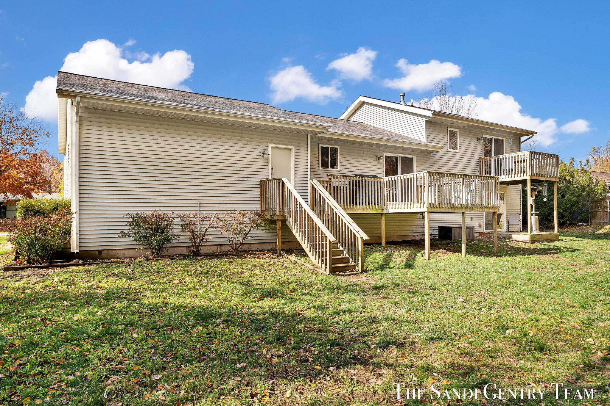 14001 Ridgewood Drive
