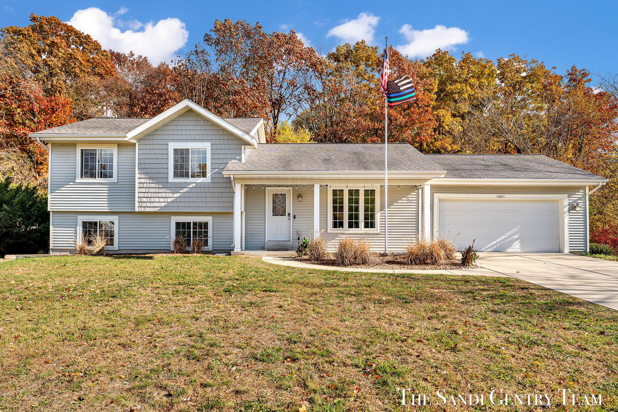 14001 Ridgewood Drive